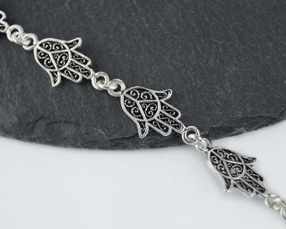 Stříbrný náramek Hamsa kratší