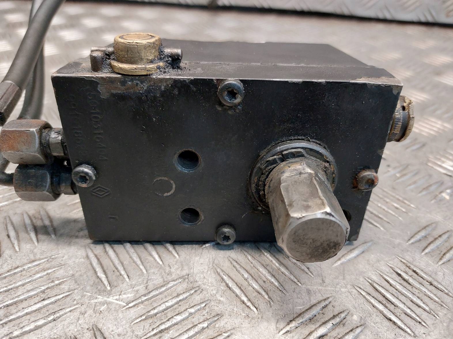 damper WYWROTU cabs RENAULT PREMIUM 420 and 5010316404