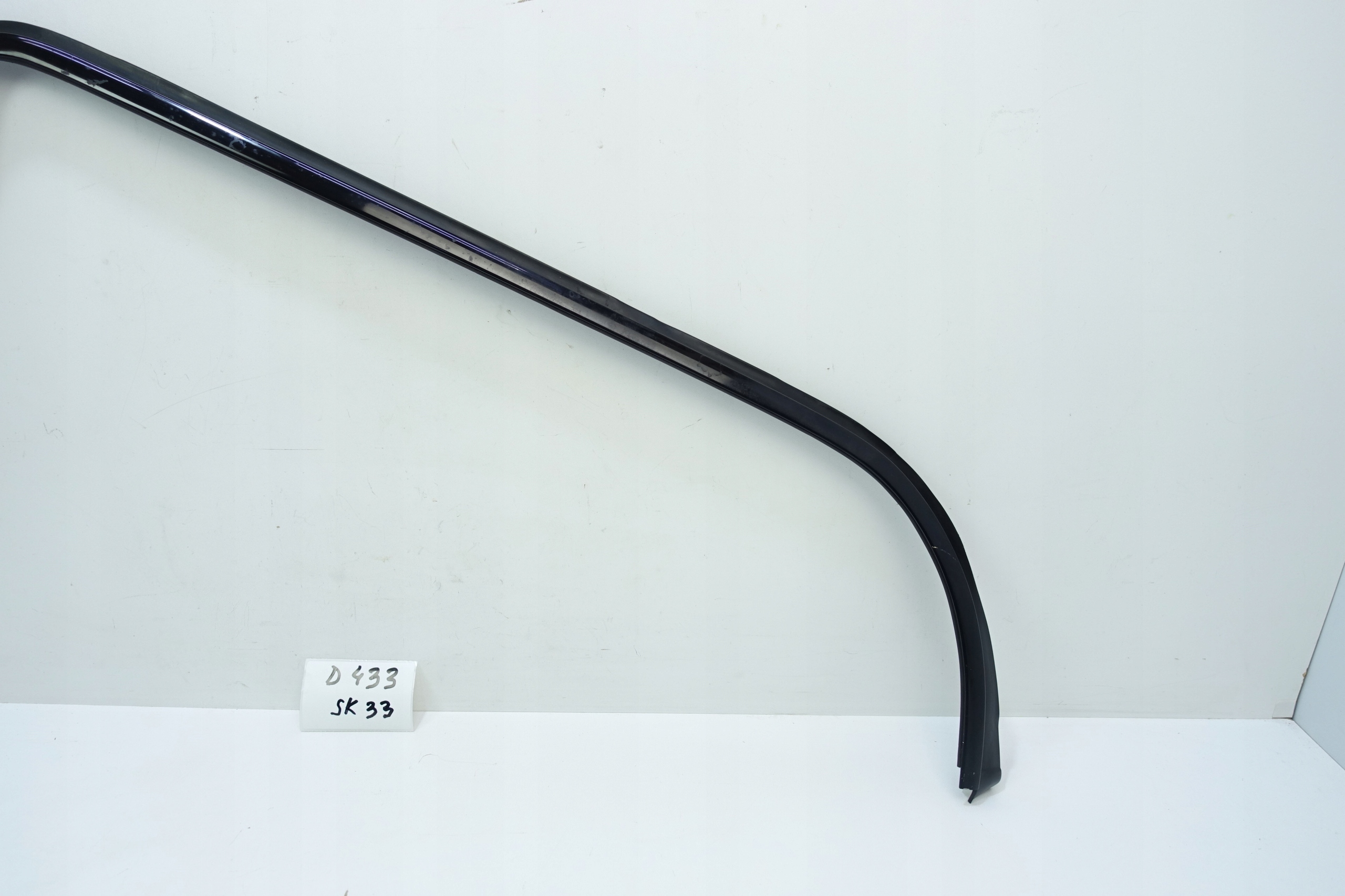 lista ablak far hátso MERCEDES E W210 A2106700408