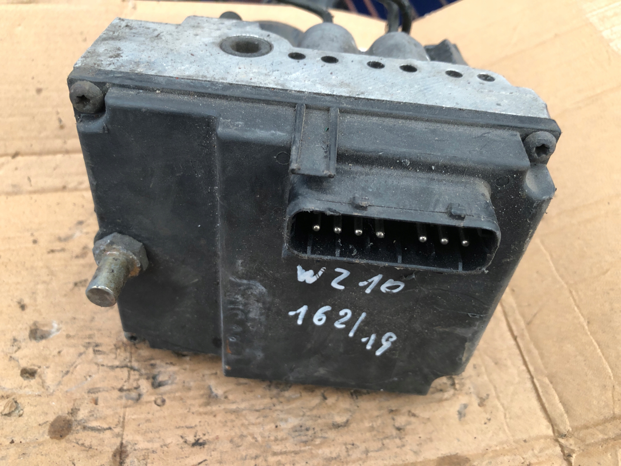 POMPA ABS MERCEDES W 210 0265217007 0024319712