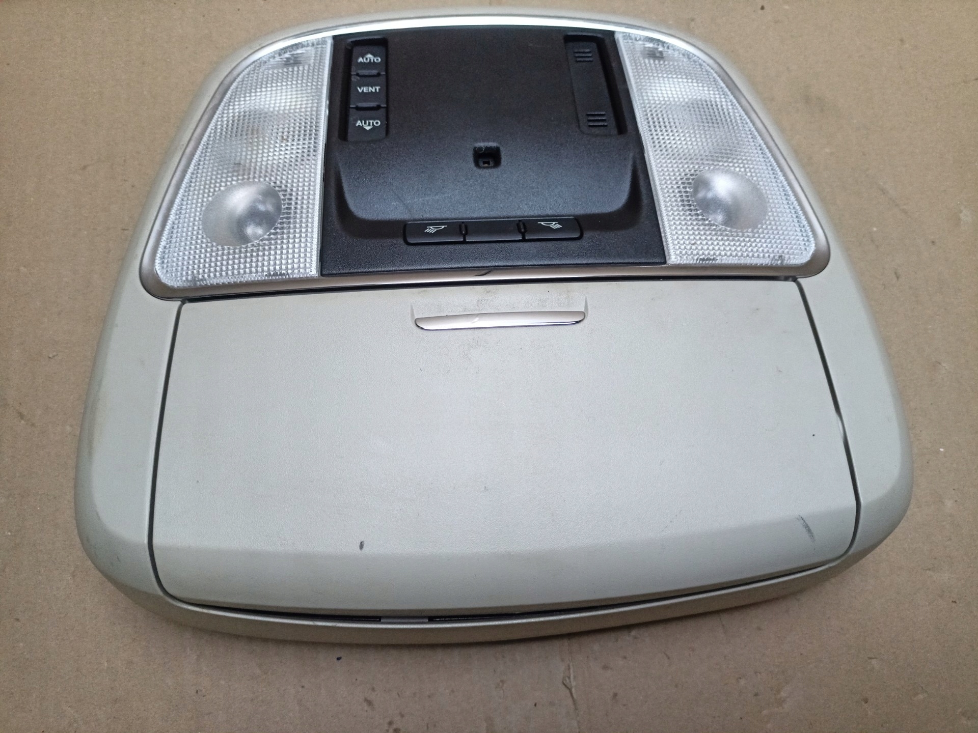 light oswietlenie cabs Dodge Durango 3 2012 5042547