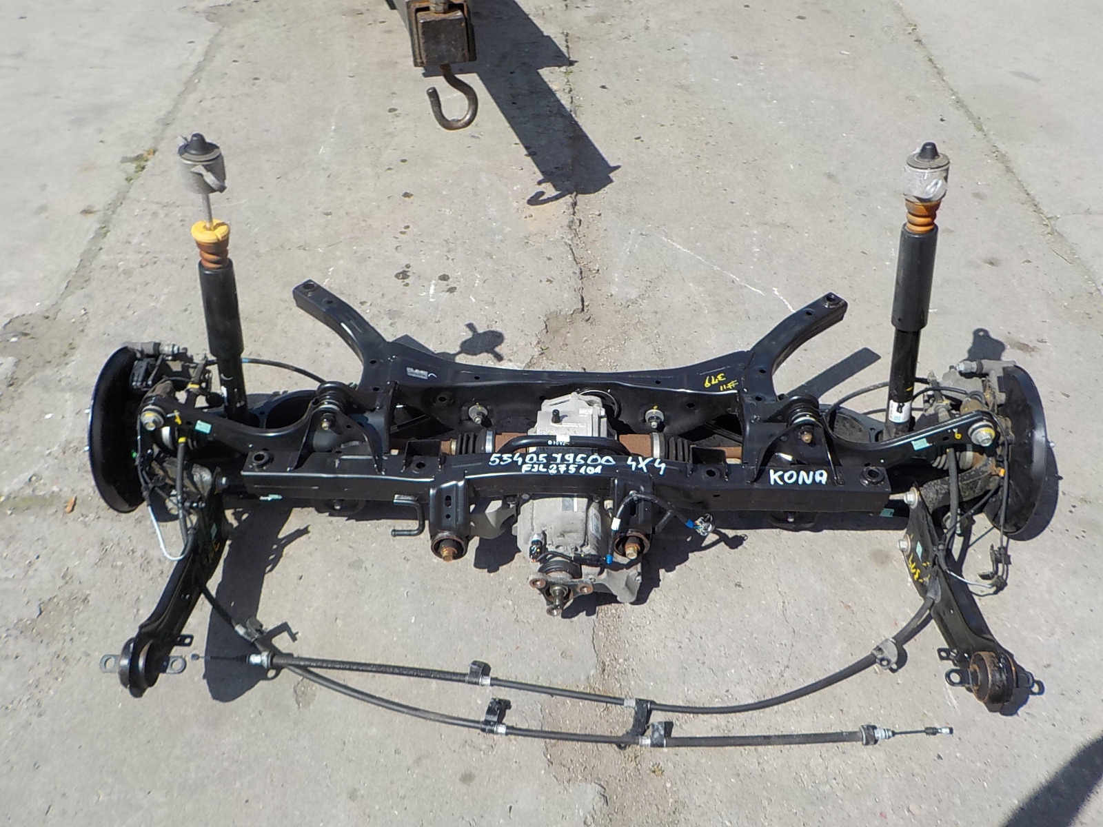 HYUNDAI KONA 4x4 1.6 TGDI ZAWIESZENIE TYŁ KOMPLET