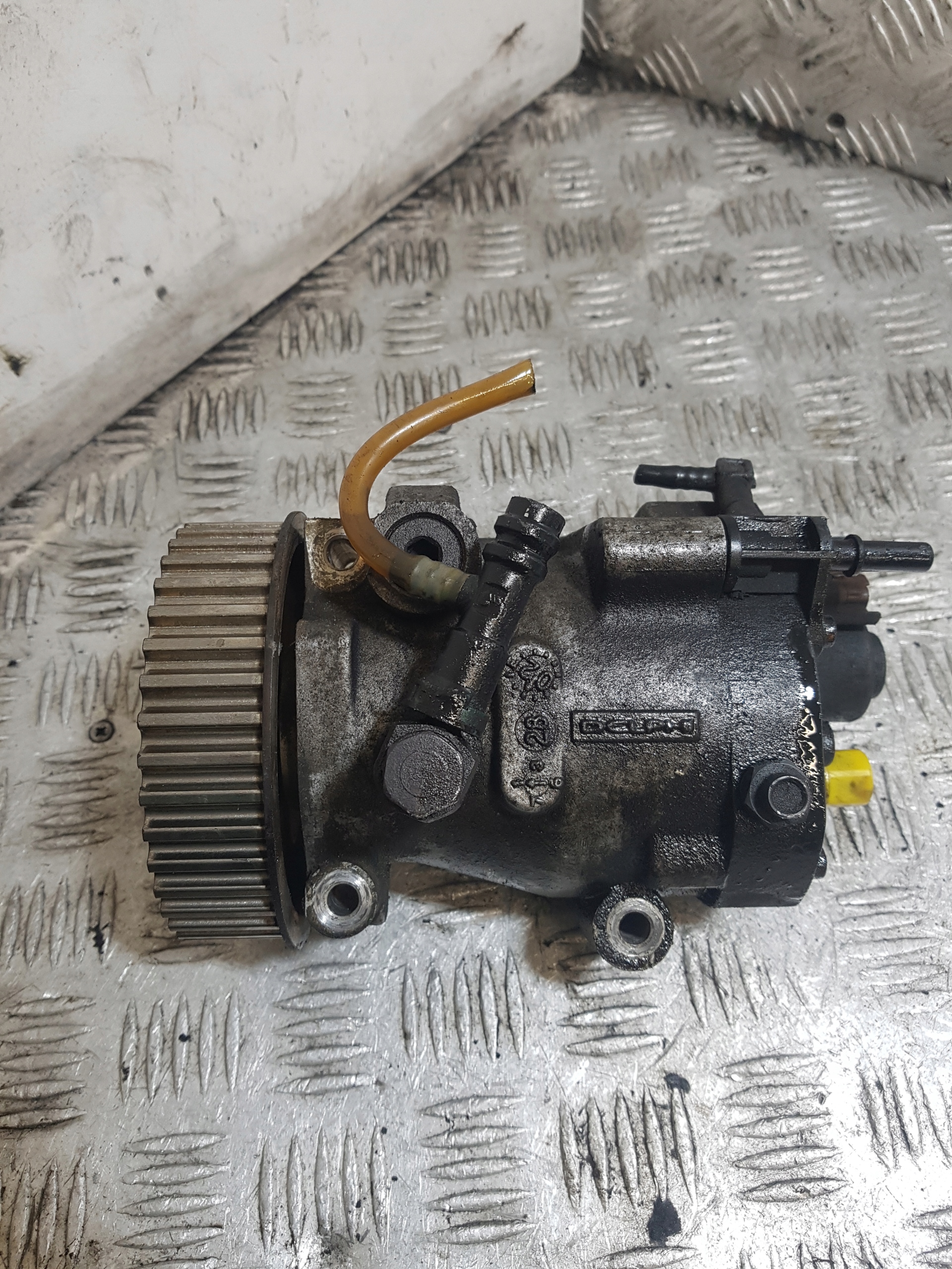 Pompa WYSOKIEGO pressione FORD FOCUS MK2 9303-103A