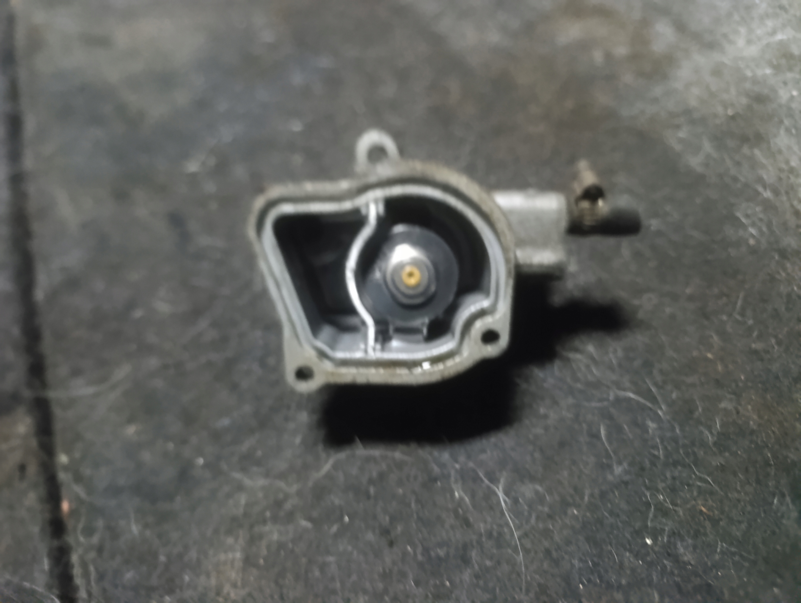csomag termostatu Mercedes W204 2.2