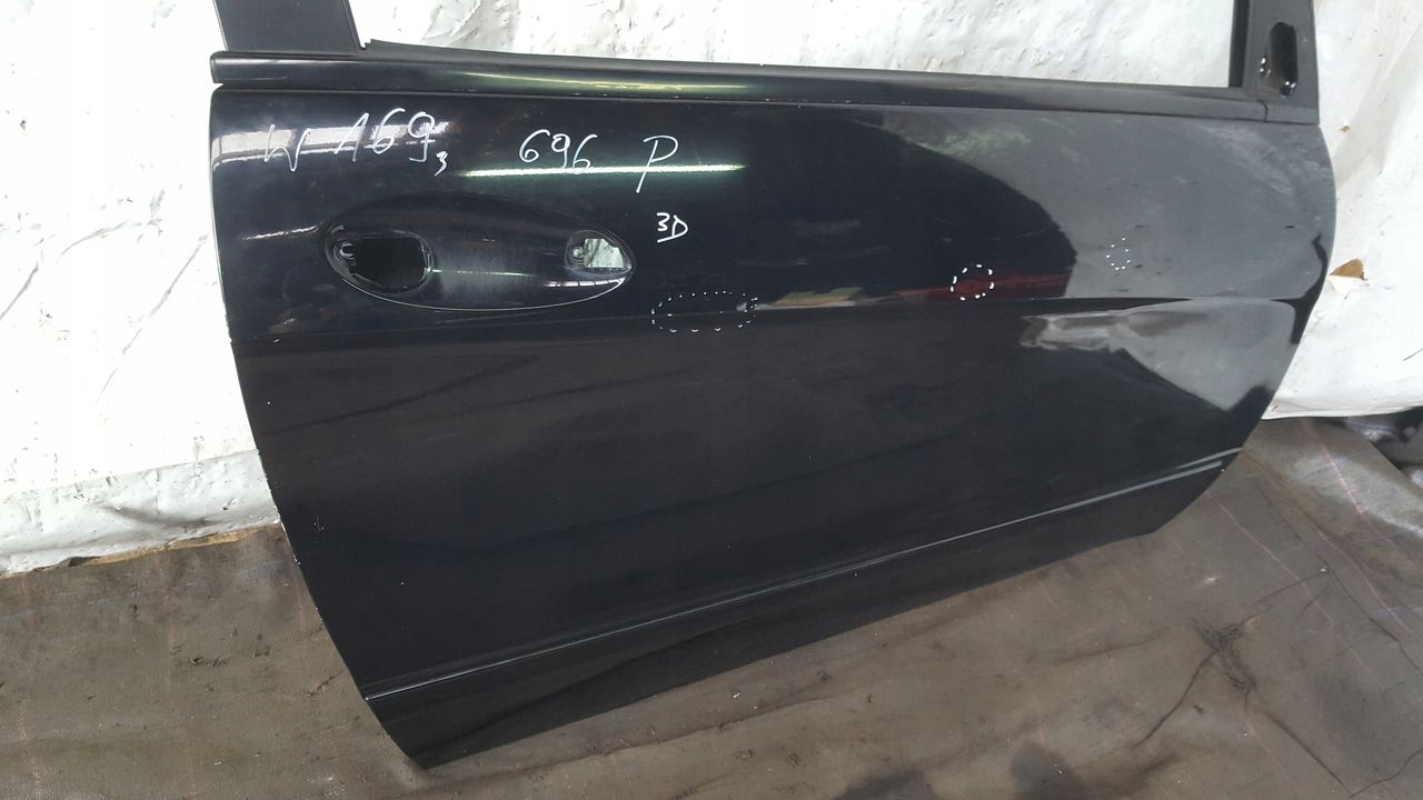 dveře předek přední pravé Mercedes W169 696