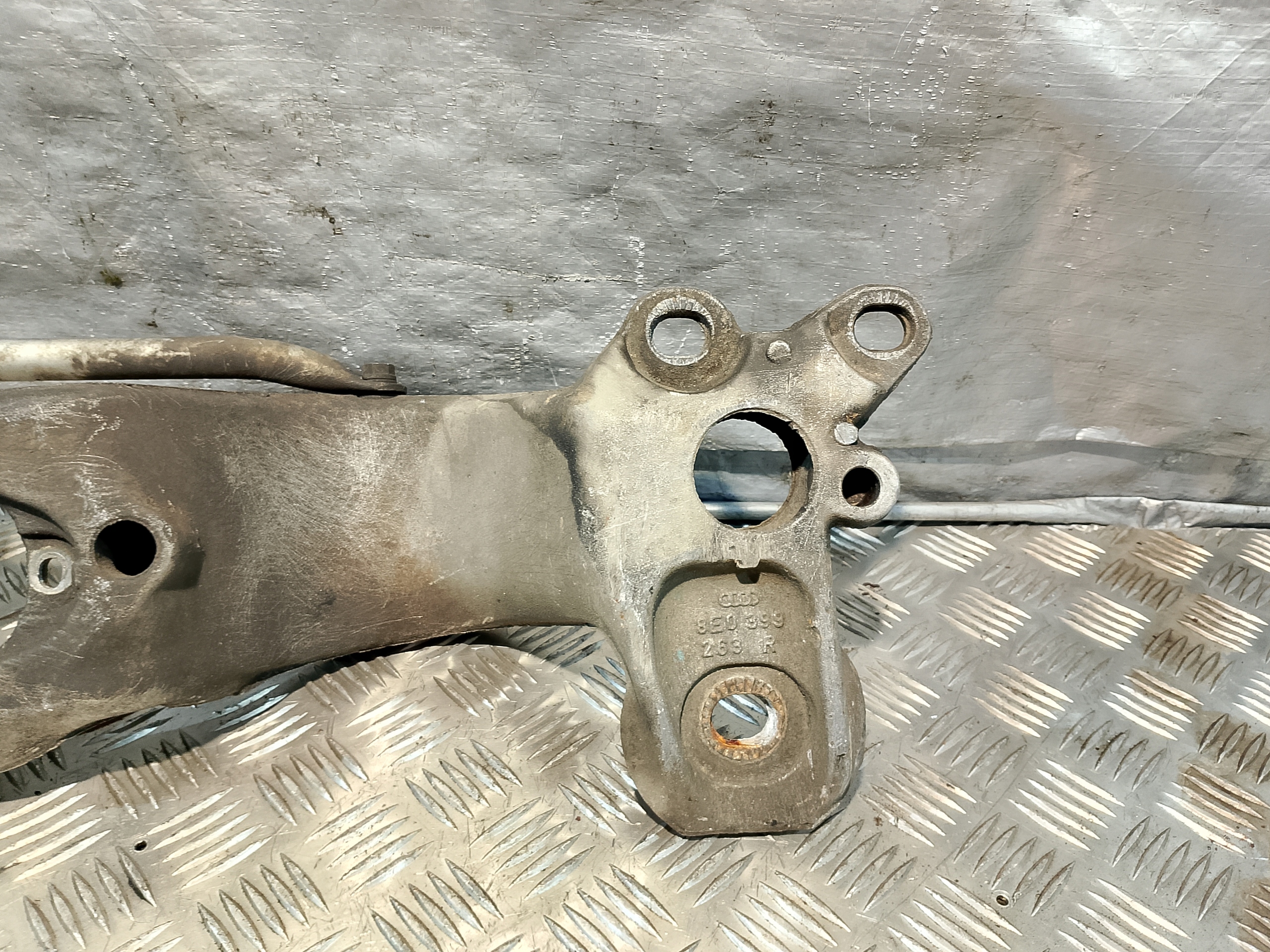 supporto Supporto cambio ingranaggi AUDI A4 B6 OE 8E0399263R