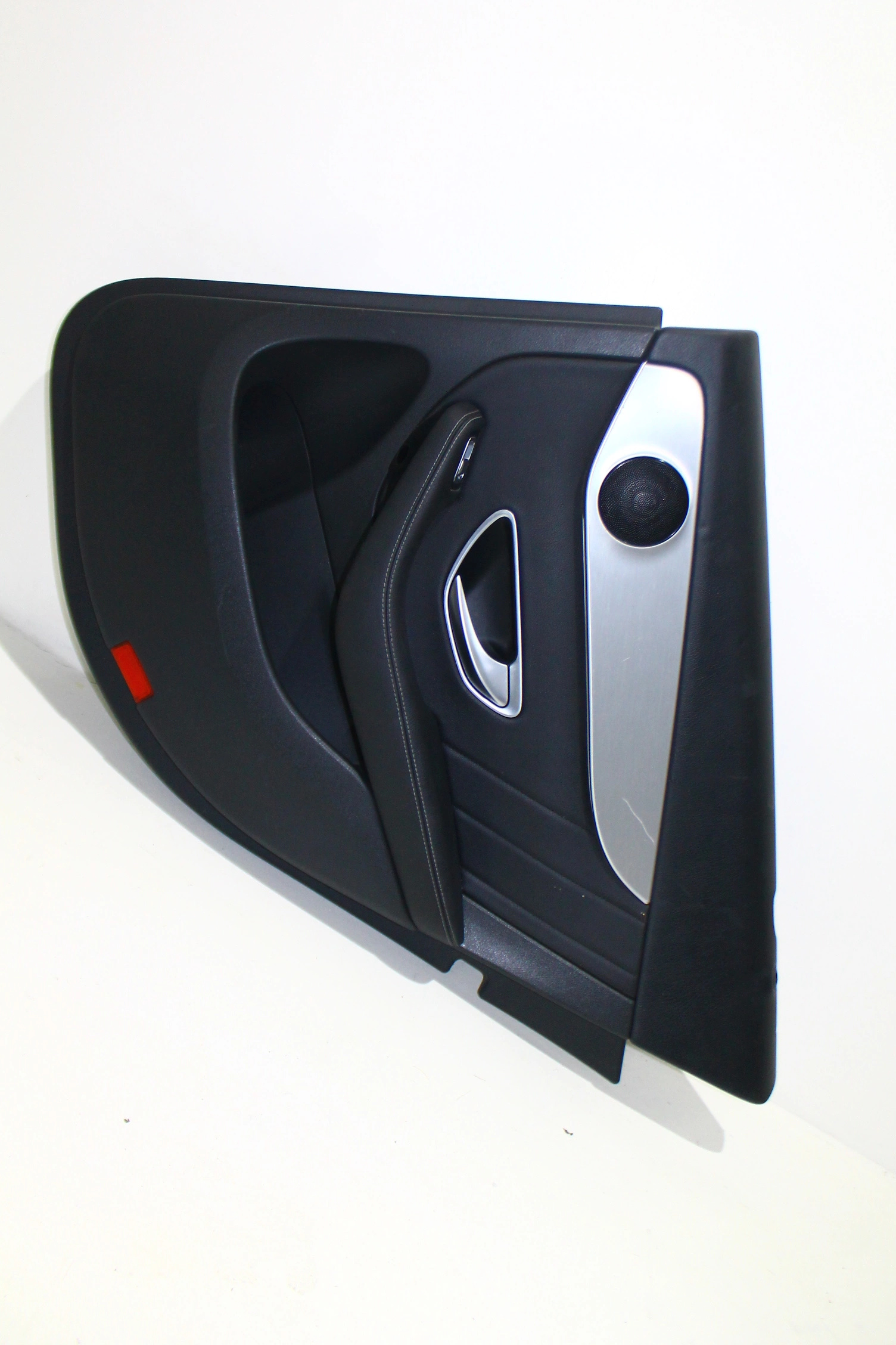 MERCEDES GLC X253 TAPICERKA DRZWI PRAWYCH TYŁ Producent części Mercedes-Benz OE