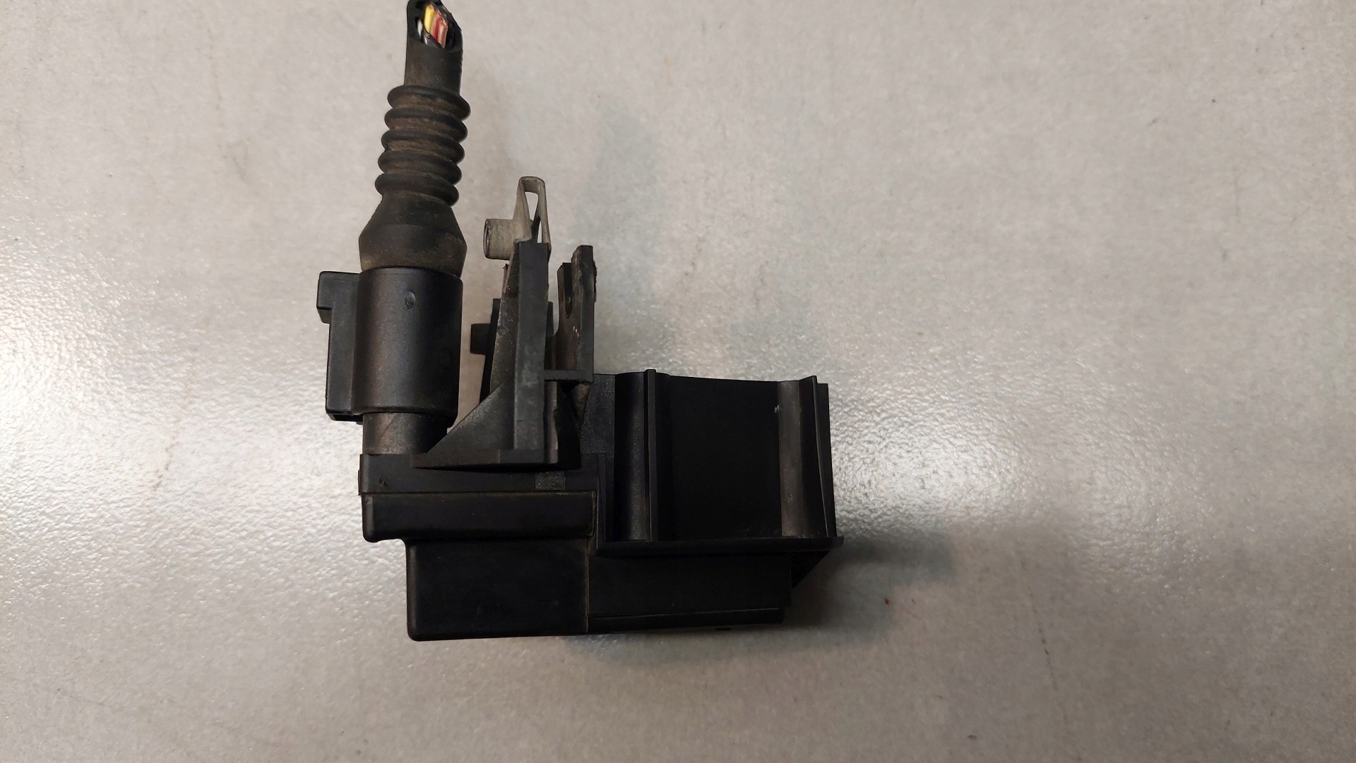 Sensor ZEGARA AUDI A4 B6 1.9 TDI 4B0919145