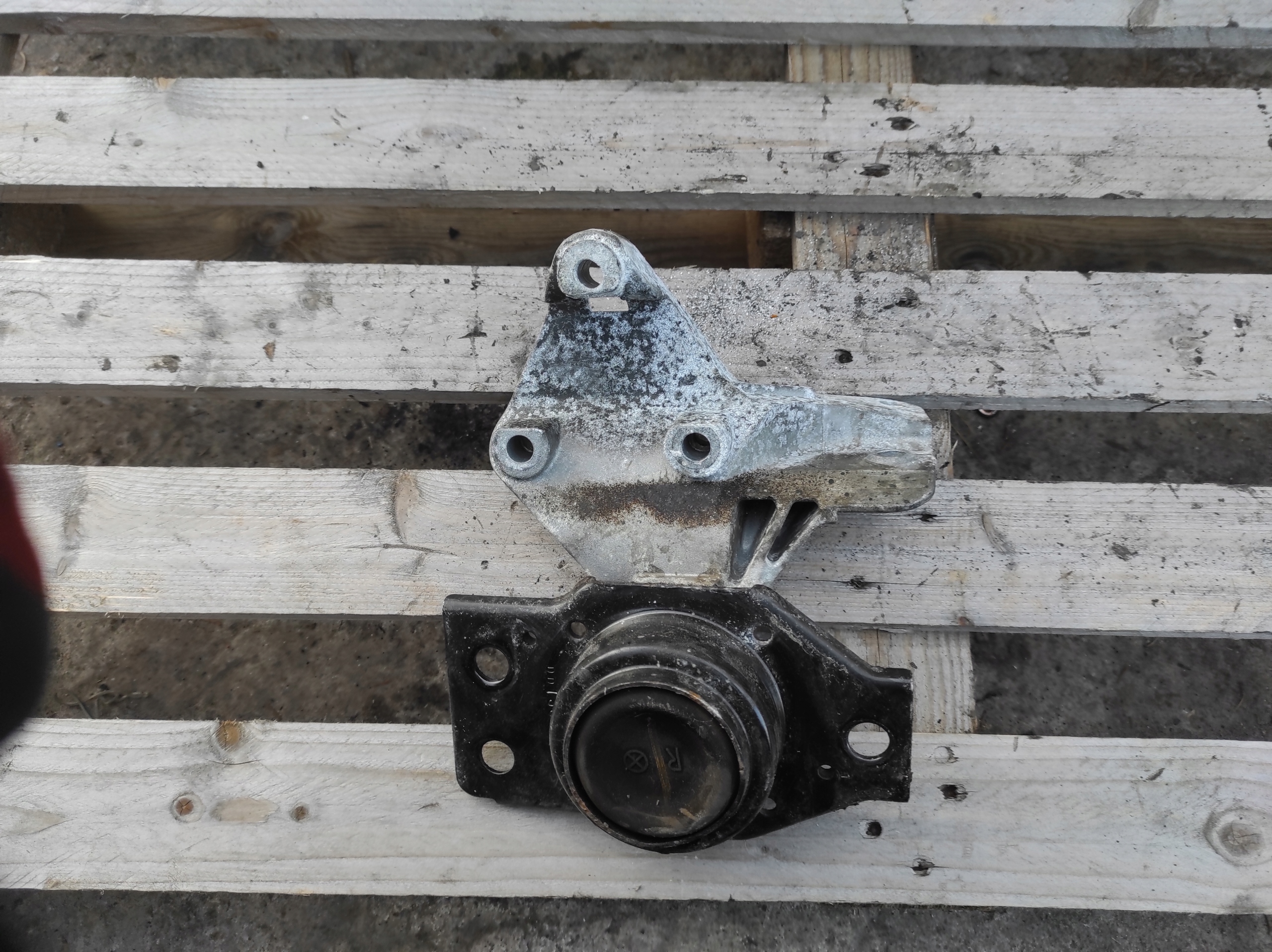 holder engine mount NISSAN QASHQAI 1.5 DCI