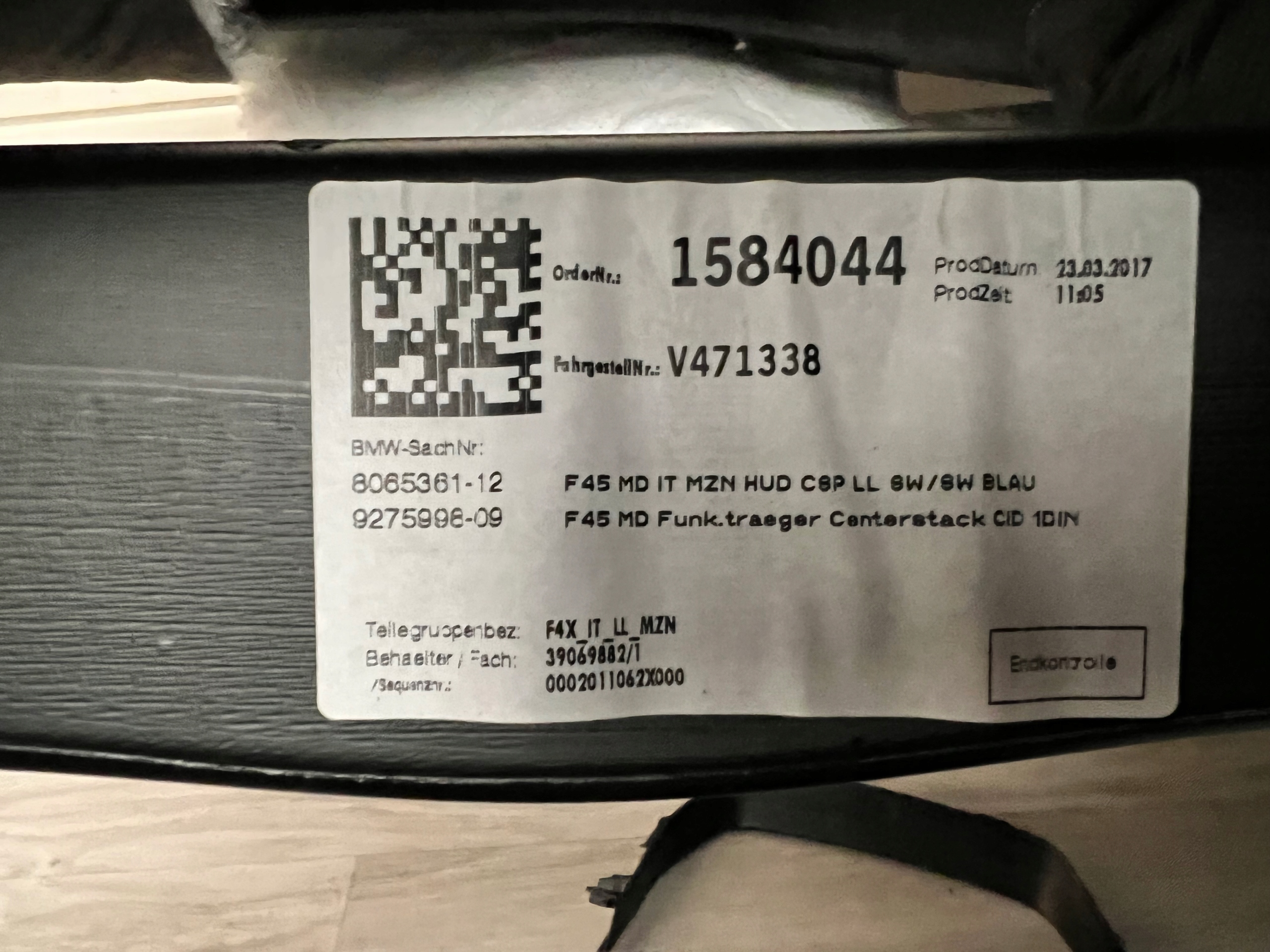 BMW 2 F45 2 F46 console originál blue NIC