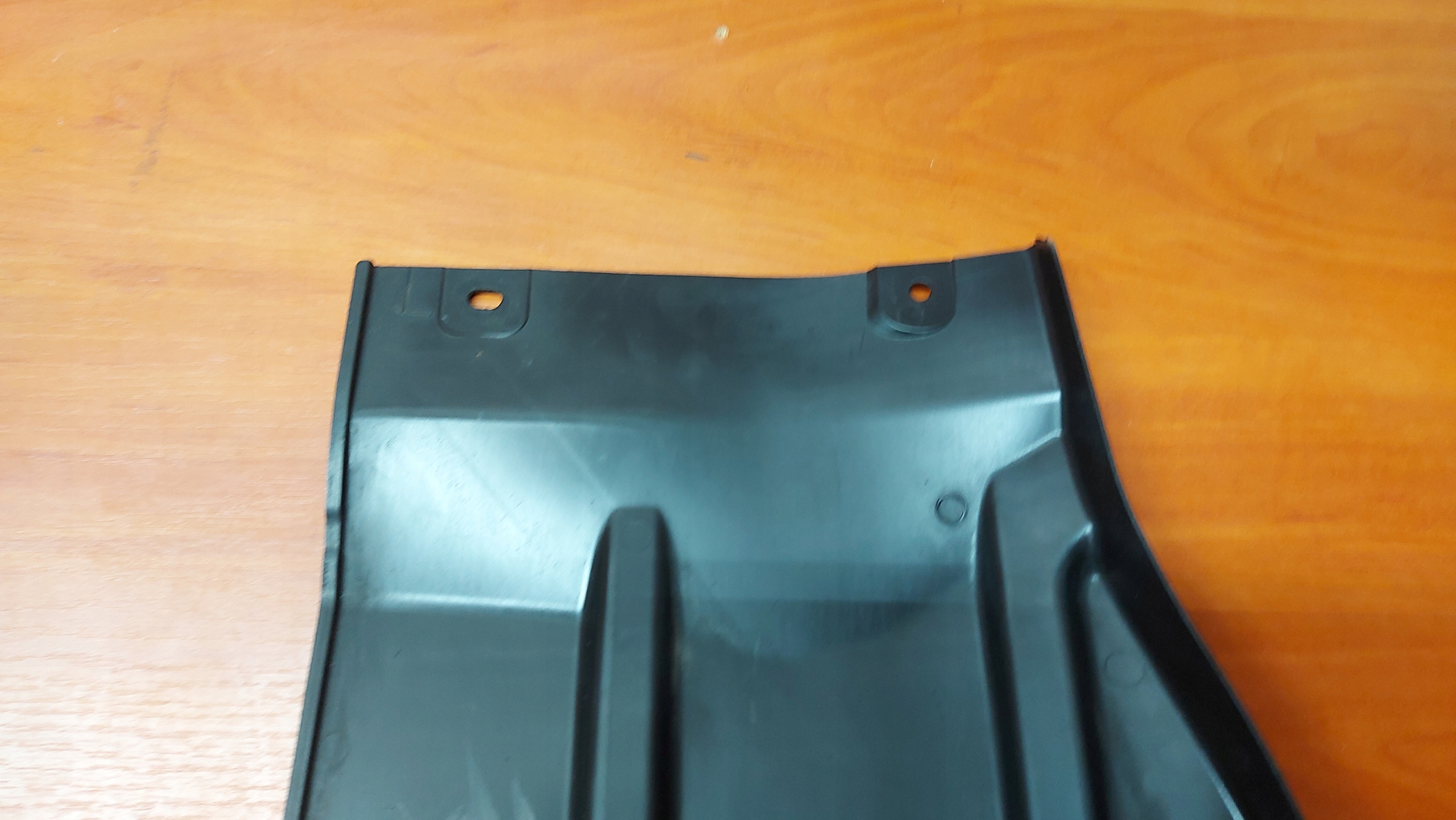 motor cover lower right right front TOYOTA YARIS IV 20