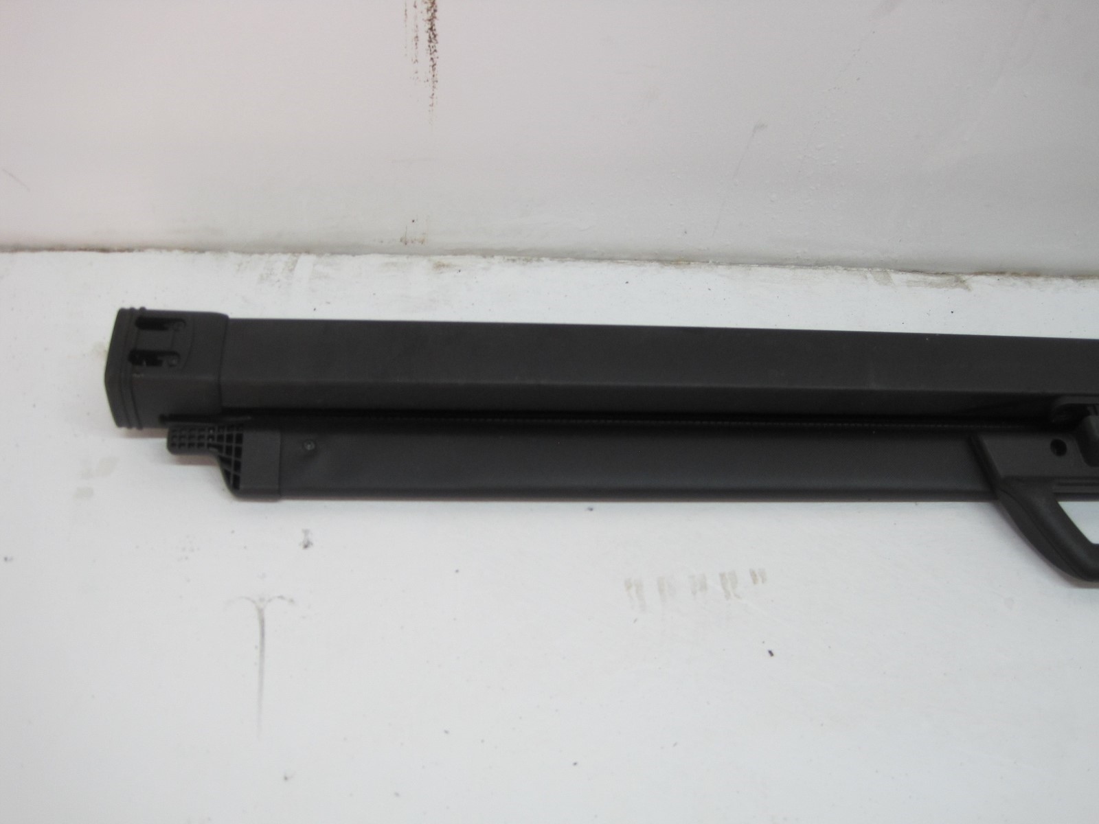 ролета задняя Alfa Romeo OE 01561463520