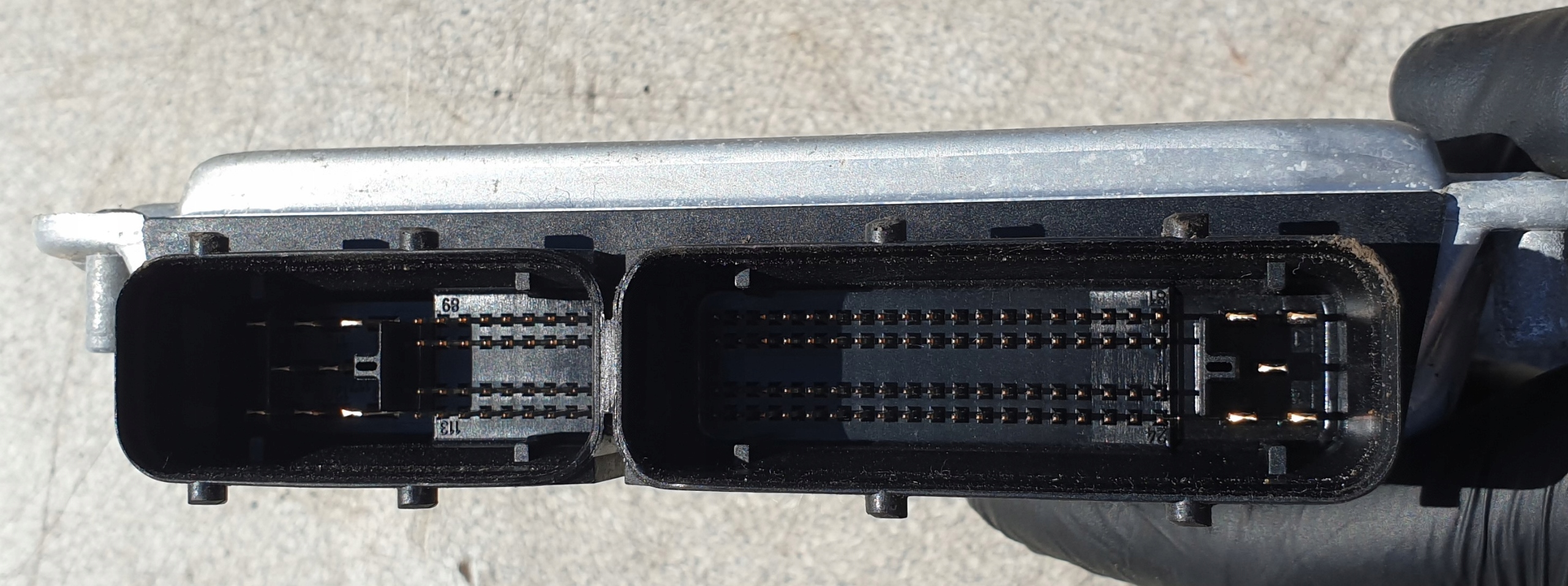 computer control unit of the engine VW POLO IV 9N 1.9 TDI