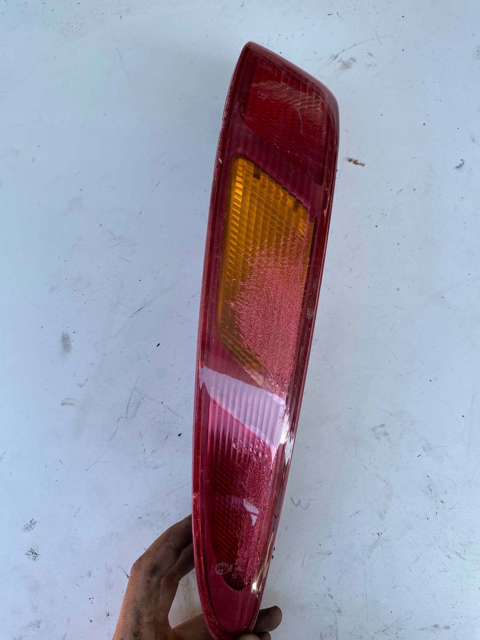 Alfa Romeo GT 04- Lampa Prawa Tył Tylna