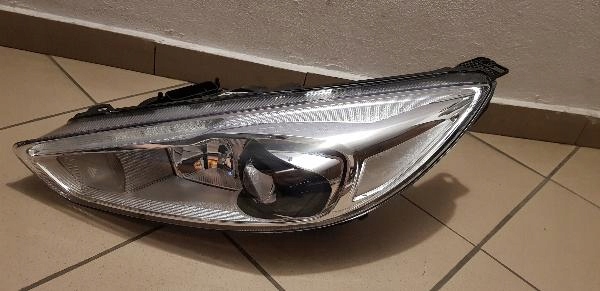 FORD FOCUS MK3 LIFT XENON F1EB-13D155 LAMPA PRZOD