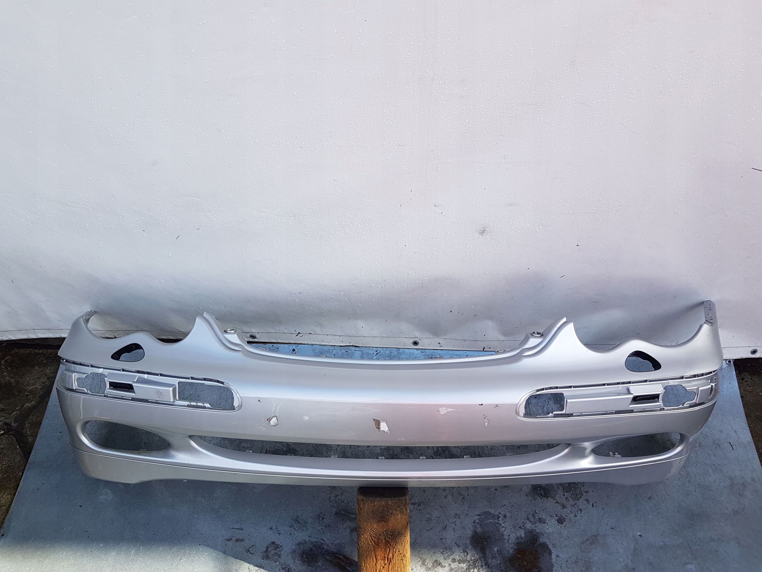 bumper MERCEDES C-KLASA W203 washers