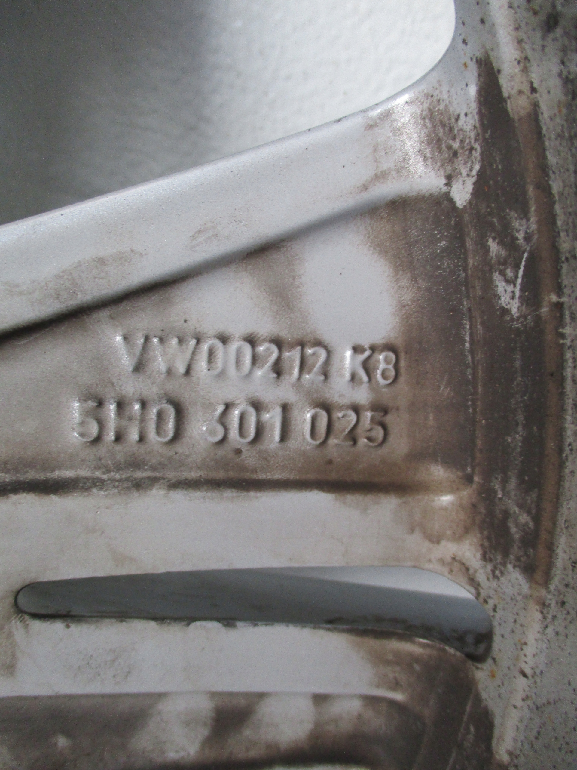 disk disk VW GOLF 8 VIII 16 5 X 112 ET 48 7J X 16 H2 5H0601025