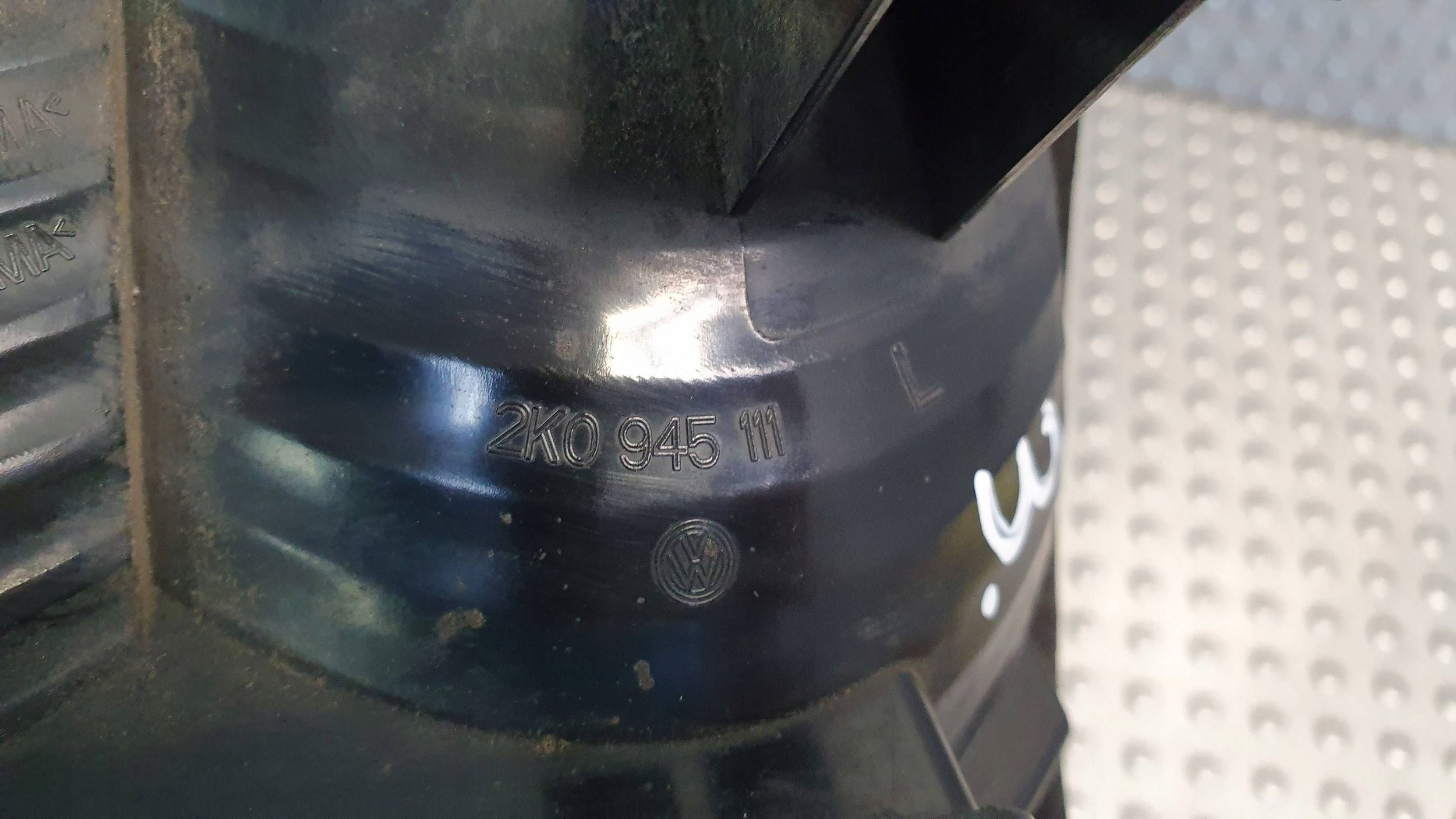 light rear part left VW CADDY III 03
