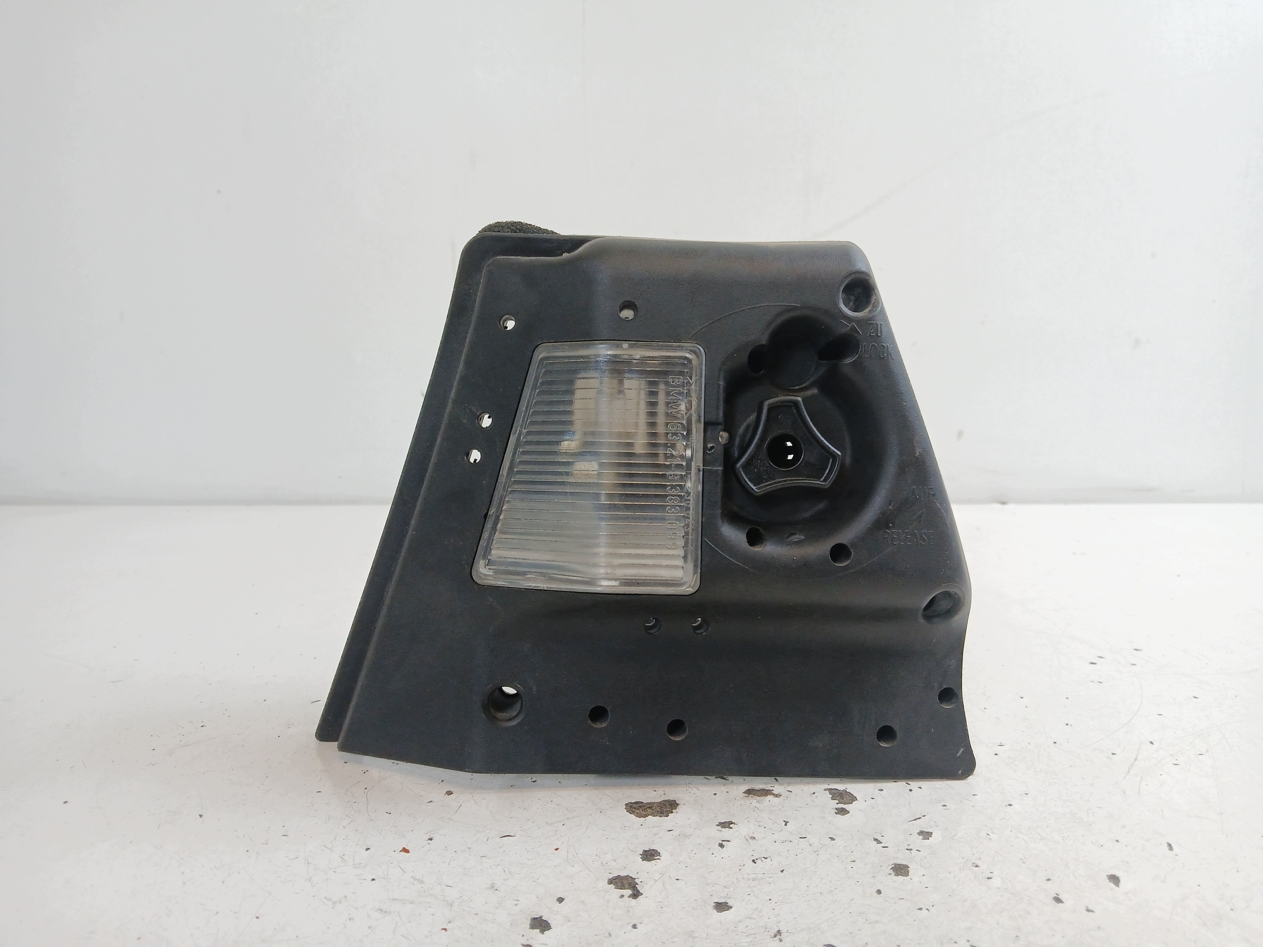 BMW E46 LIFT scheinwerfereinsatz rechts heck sedan