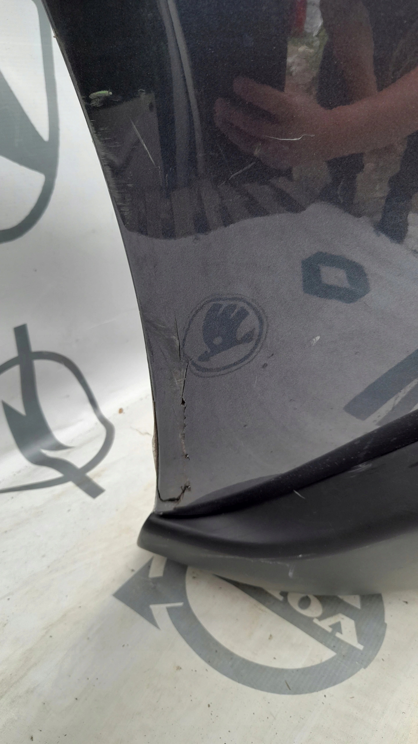 FERRARI ROMA TYLNY TYŁ ZDERZAK Strona zabudowy tył