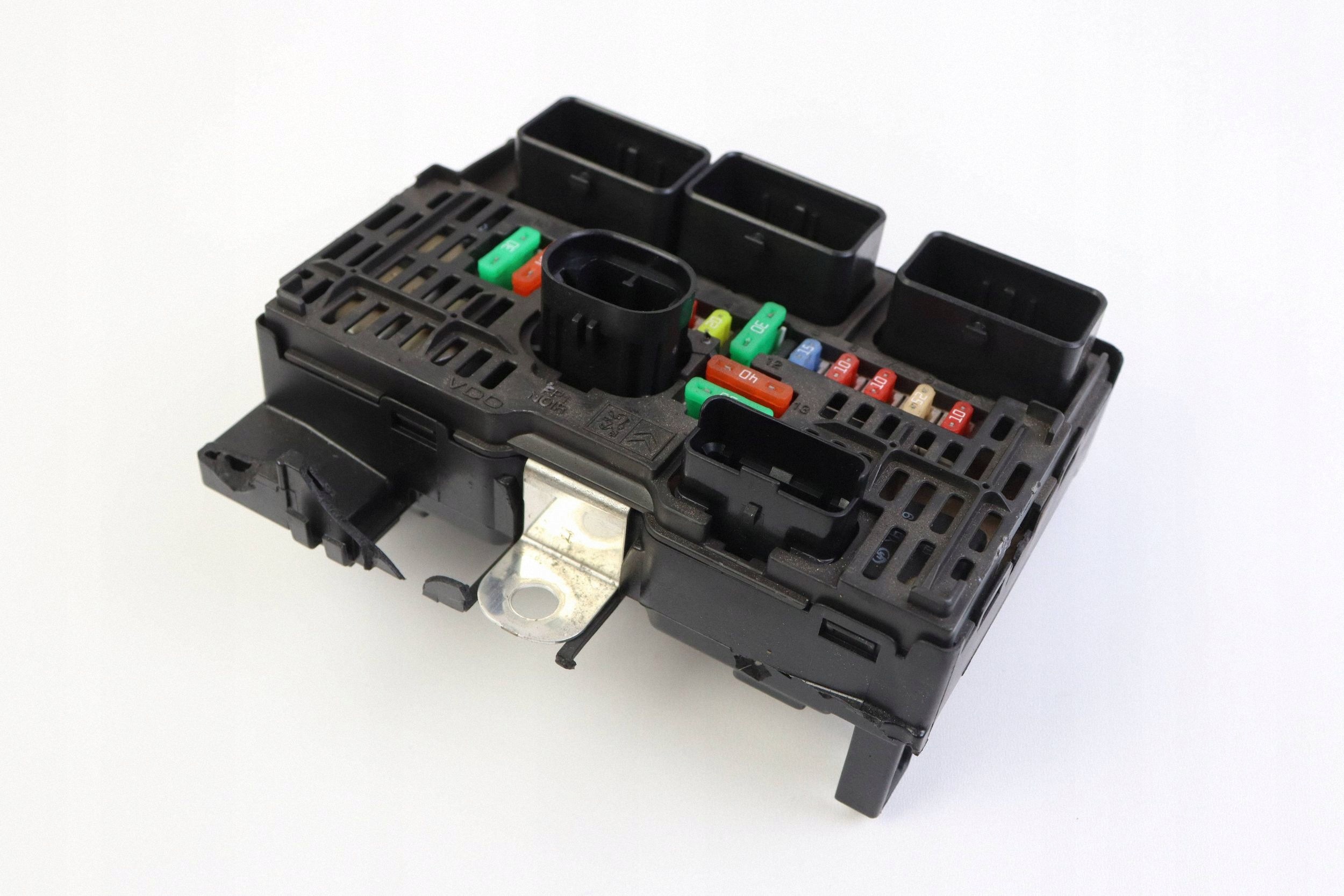 CITROEN PEUGEOT module compartment control unit BSM S118983004Q