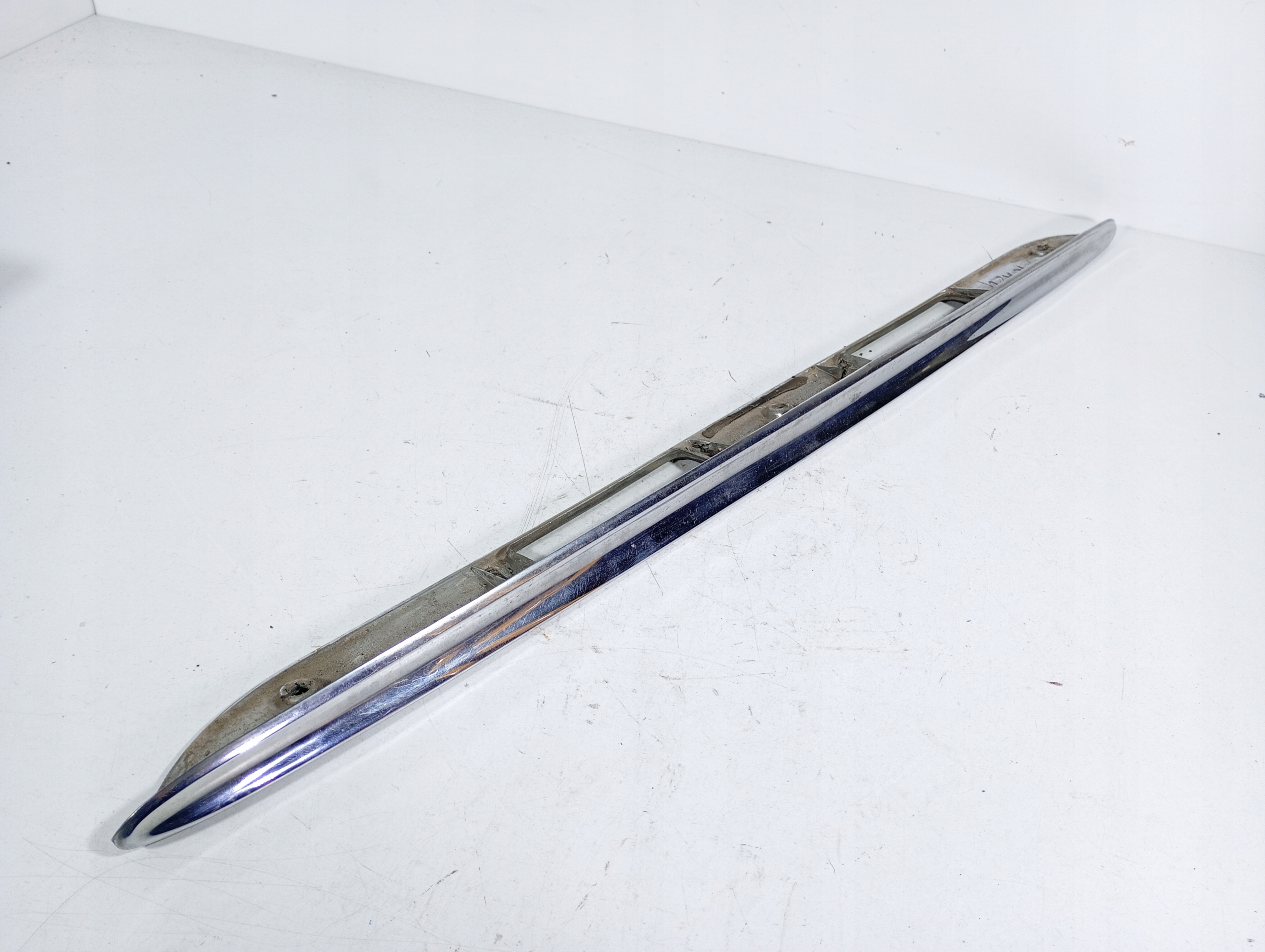 Mercedes W124 93-97 cap bonnet boot OE 1247580502