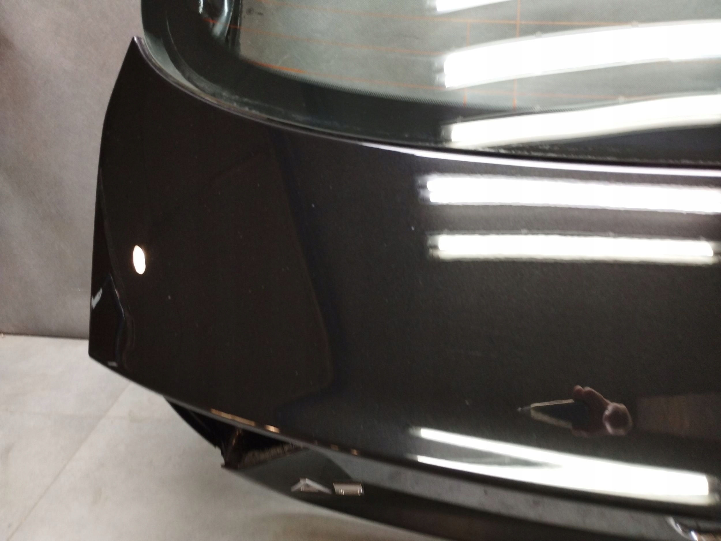 Audi A5 Sportback 8TA boot door window LY9T