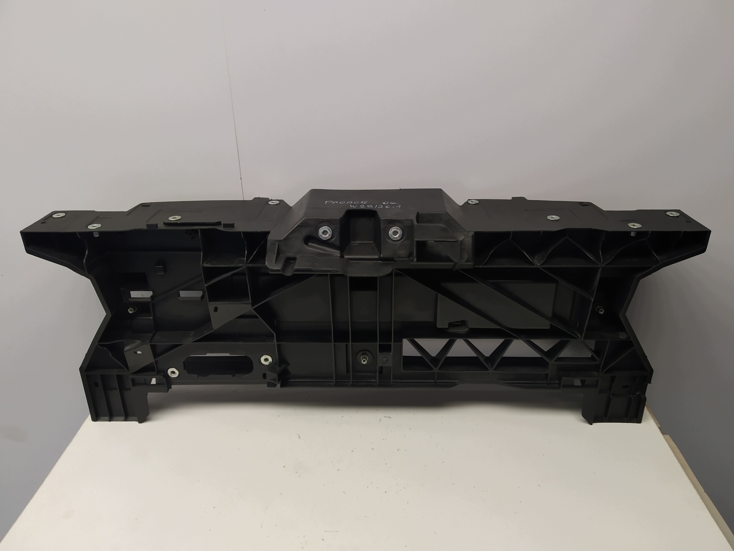 2016r + Proace II Expert III Jumpy III pillar iron front body wall