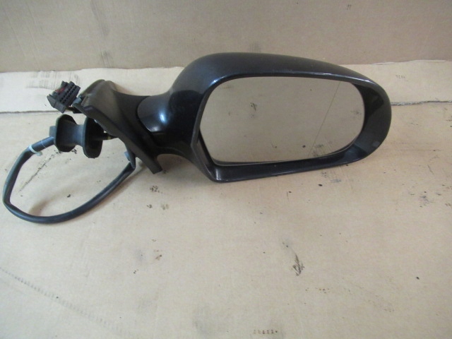 LUSTERKO PRAWE ELEKTRYCZNE AUDI A4 B8