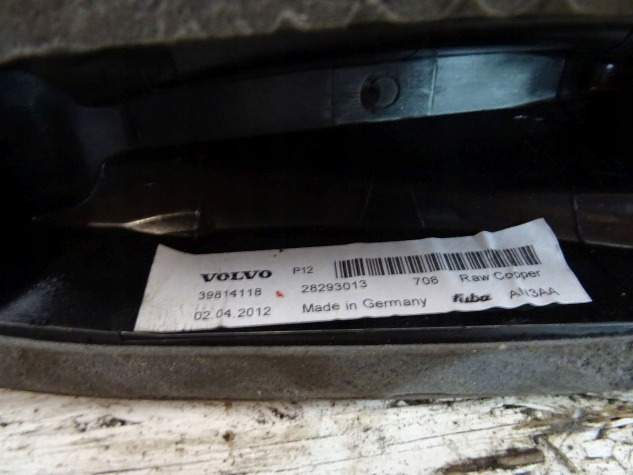 VOLVO V40 LOTKA für dach 708-46