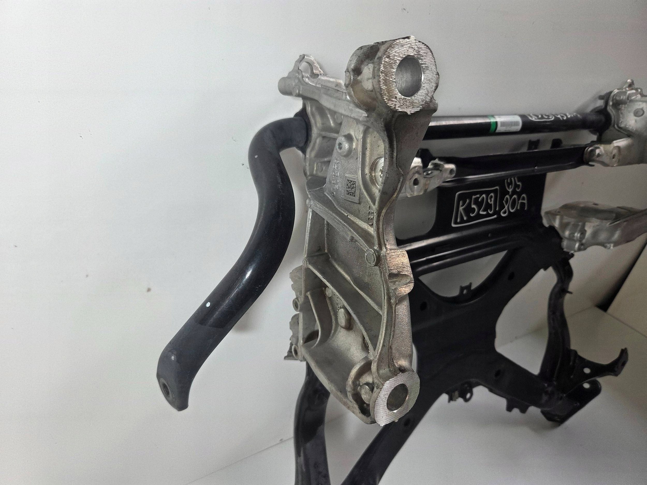 Audi Q5 SQ5 FY axle beam front 80B399347M (K529)