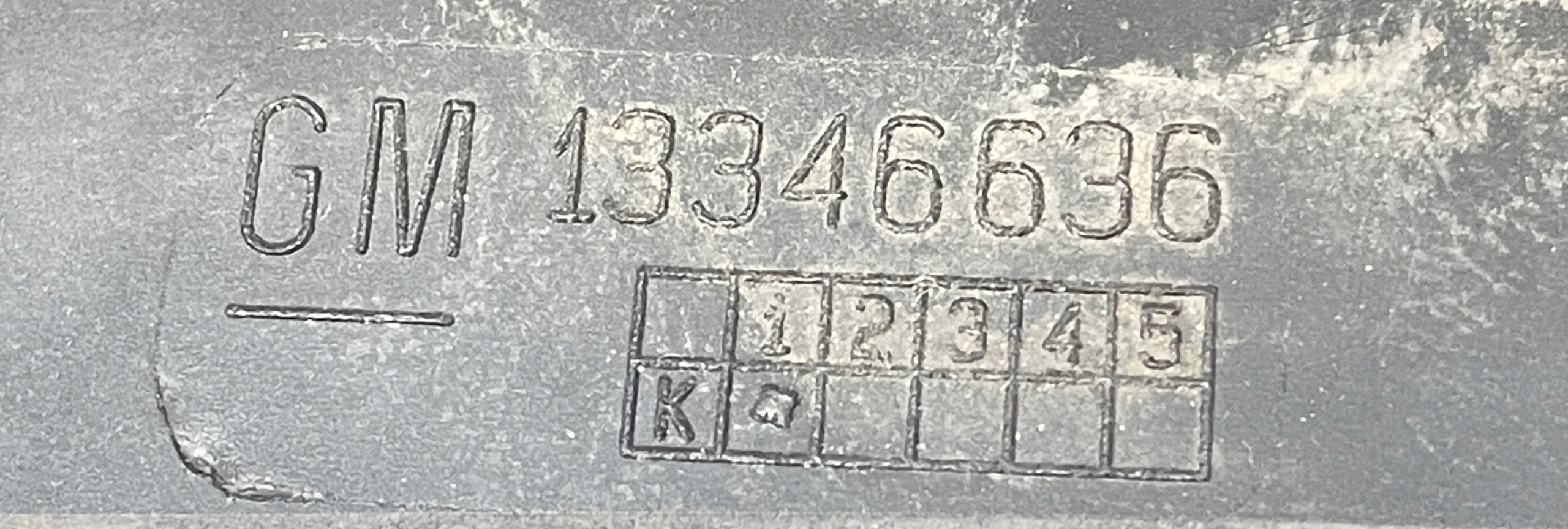 ^ OPEL ASTRA IV J GTC SPOILER TYŁ 13346636 Kolor do lakierowania