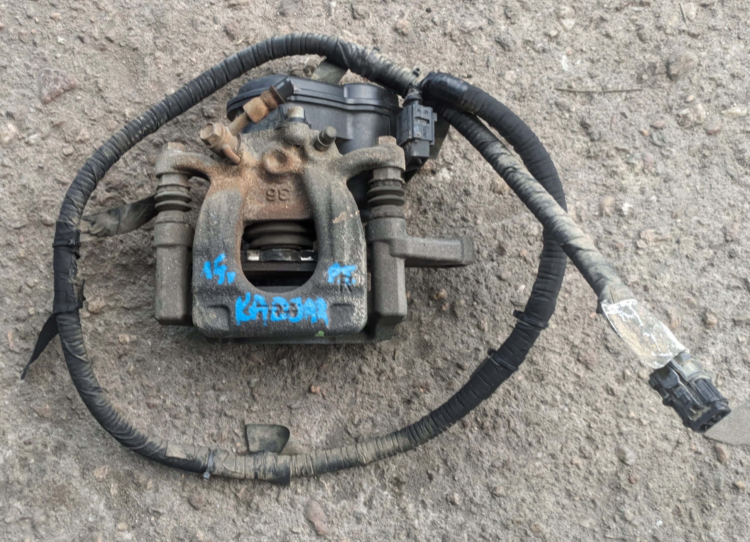 RENAULT KADJAR 1.6 DCI 15R caliper right rear part