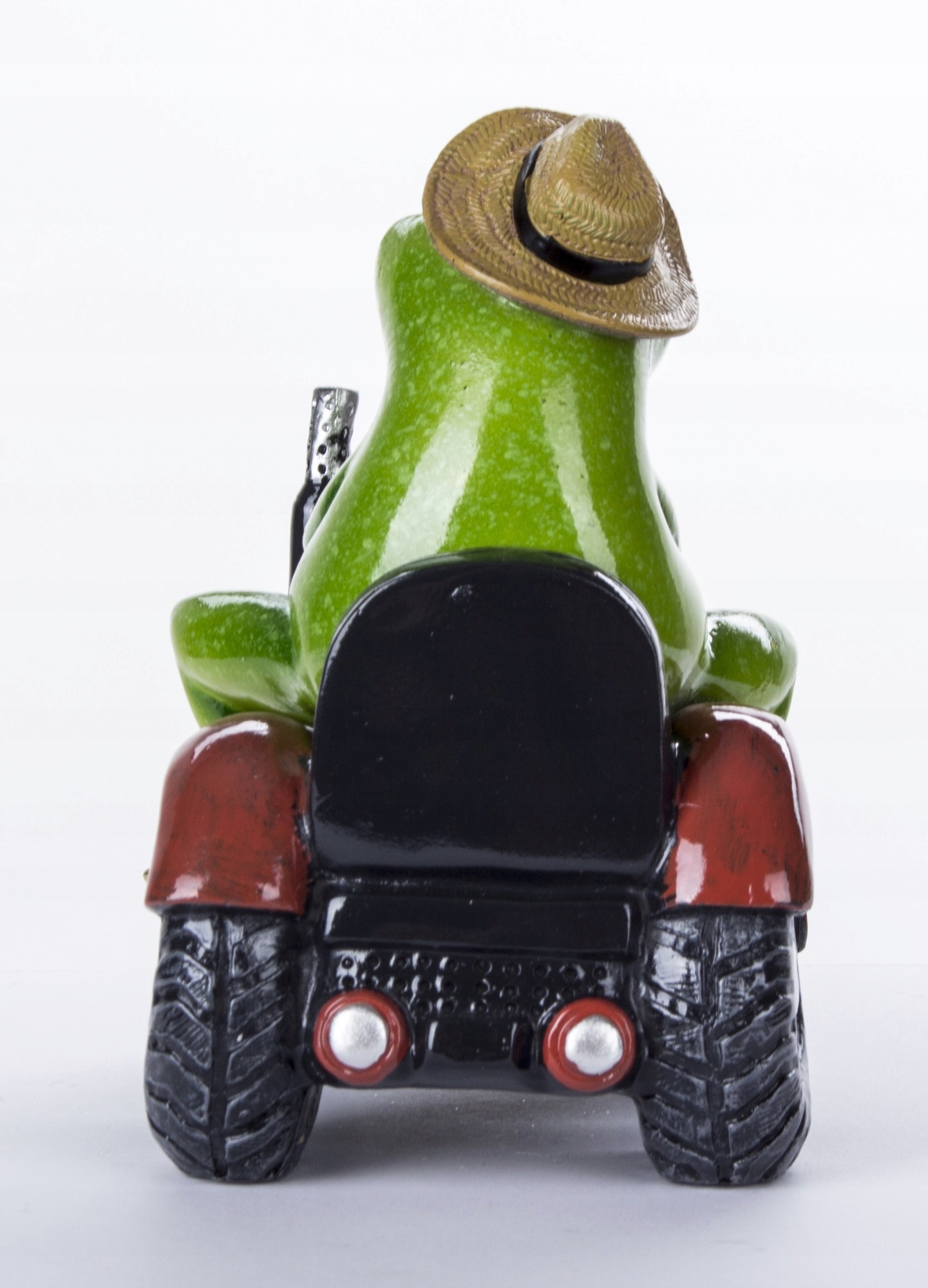 FIGURKA ŻABA ROLNIK TRAKTOR PREZENT ZIELONA RZEŹBA OZDOBY DO POKOJU Wysokość produktu 16 cm