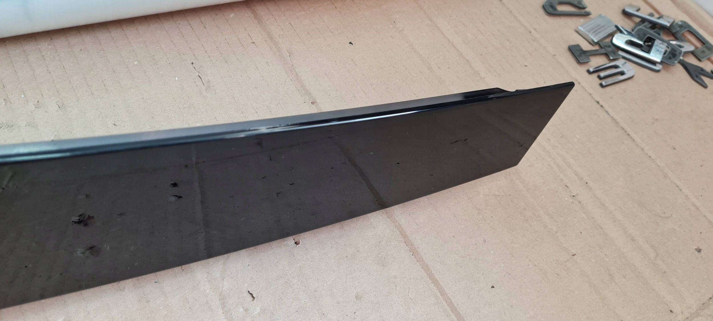 Jeep Grand Cherokee WL 2022 moulding vertical door cap right right front