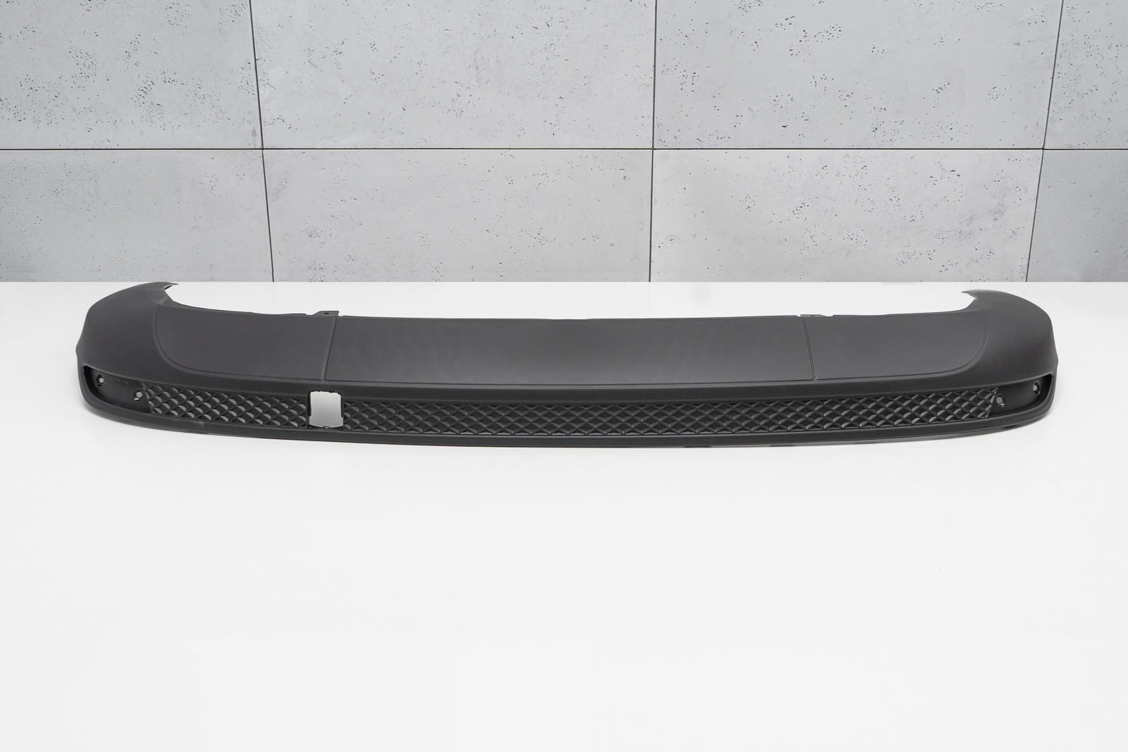 FORD FOCUS MK3 СПОЙЛЕР ЗАДНЬОГО БАМПЕРА BM51F17906AG