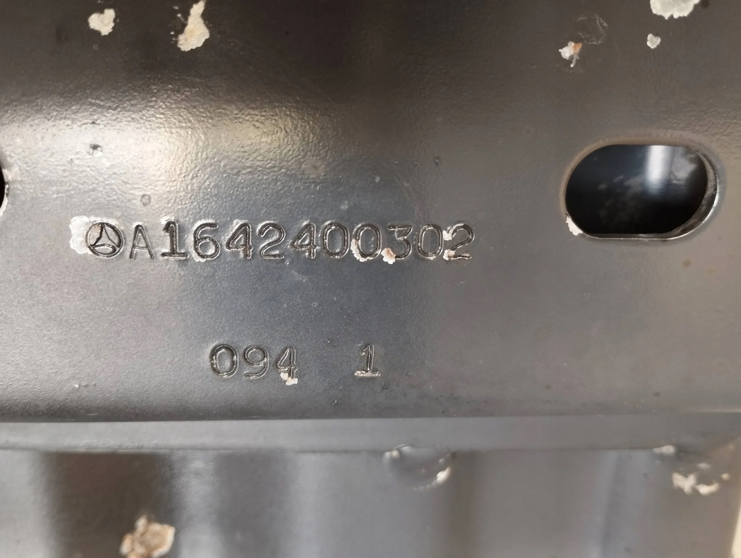 Mercedes ML W164 Getriebehalter A1642400302