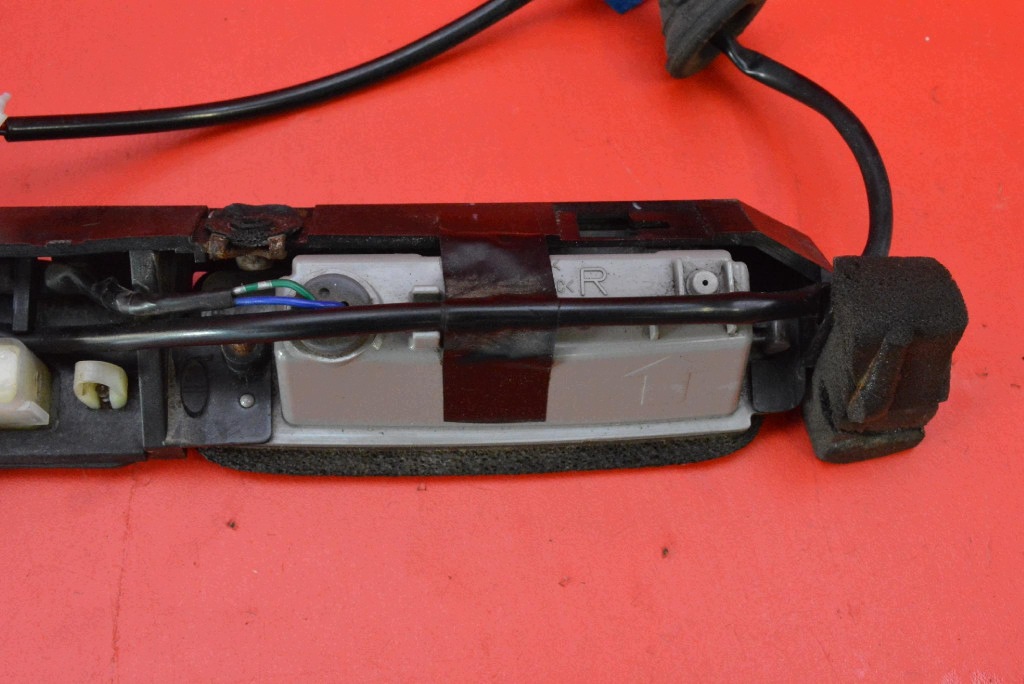 cap button bonnet rear part rear LEXUS LS 4 IV LS600H 06-09