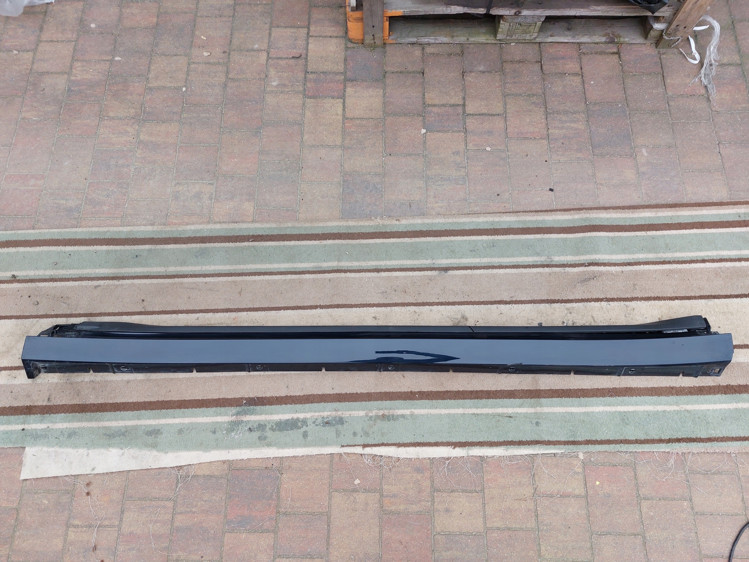 moulding threshold left CAYENNE III TURBO S 19r LC5M