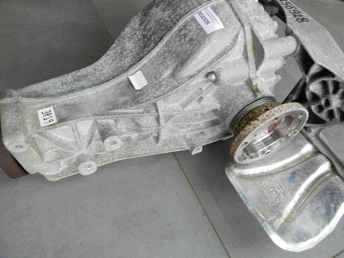 AUDI A5 8T Differential Differential heck
