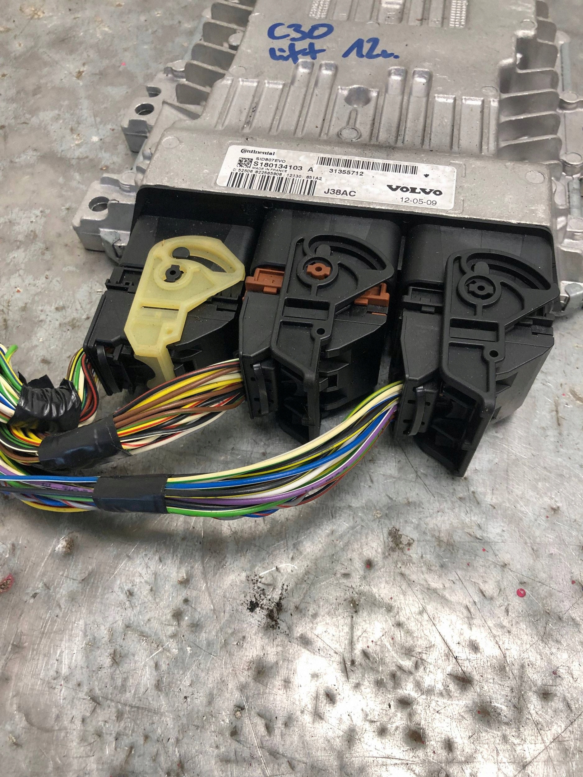 computer Motore VOLVO C30 LIFT 31355712