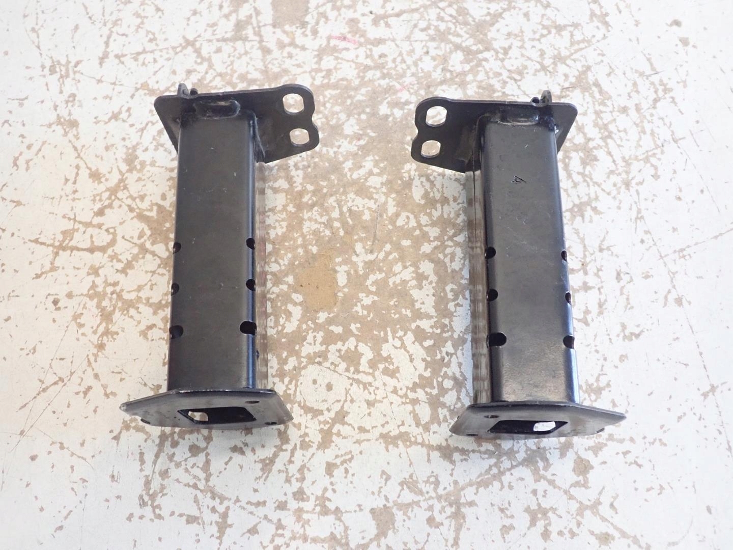 beam tip left TOYOTA YARIS IV 2020