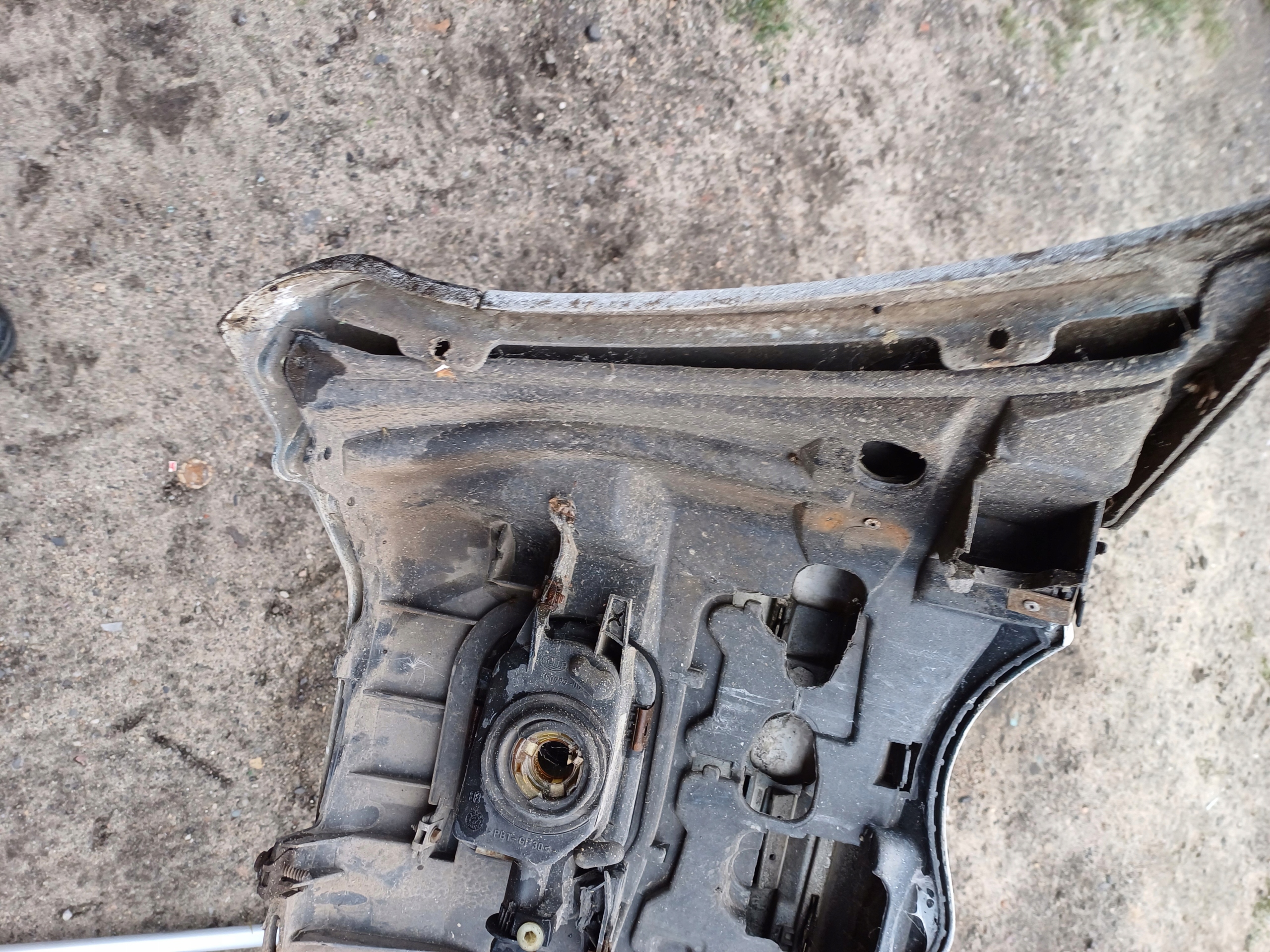 MERCEDES W203 Stoßstange vorne LIFT