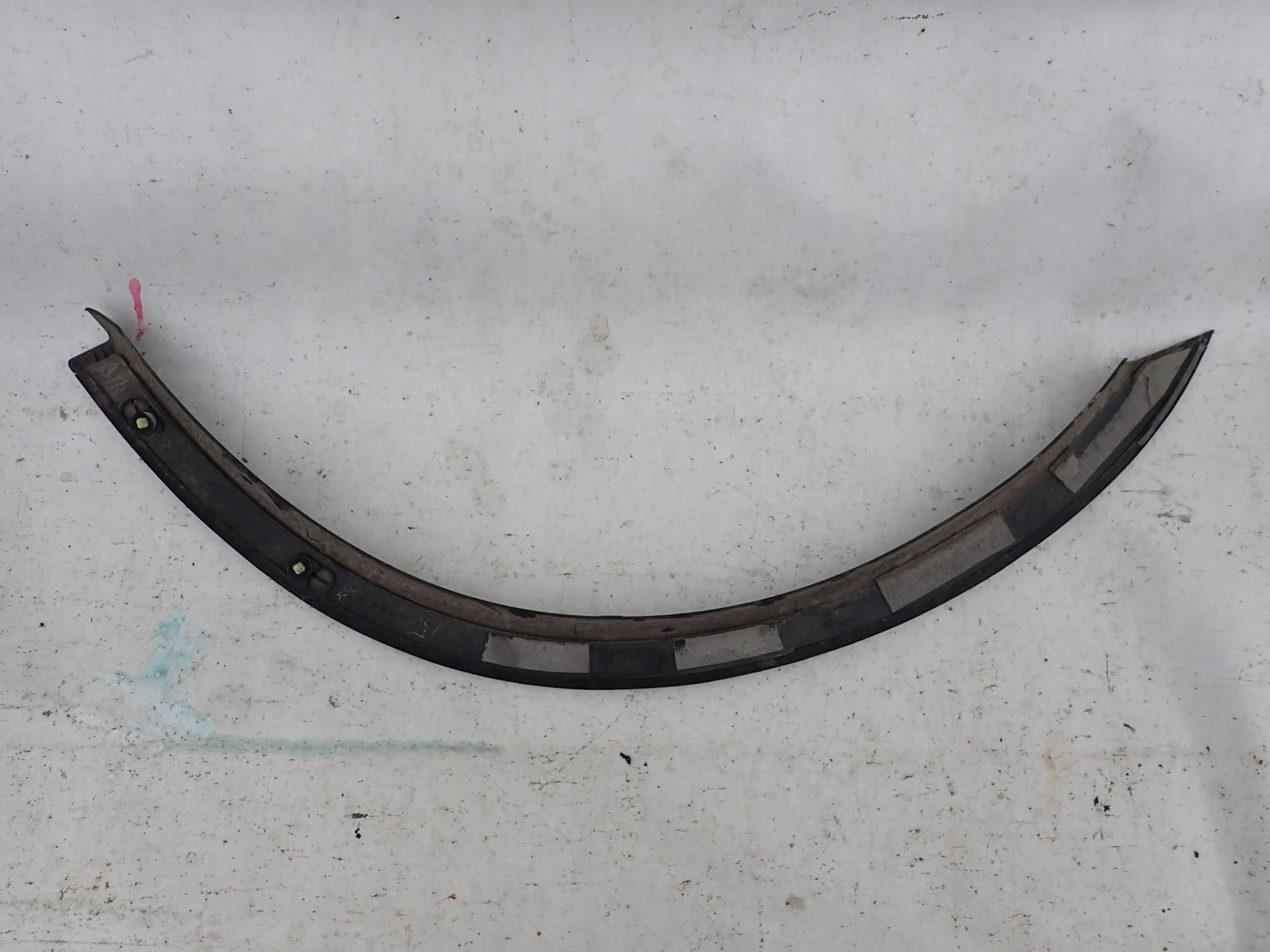 MITSUBISHI OUTLANDER III 3 12-22 cap left rear part