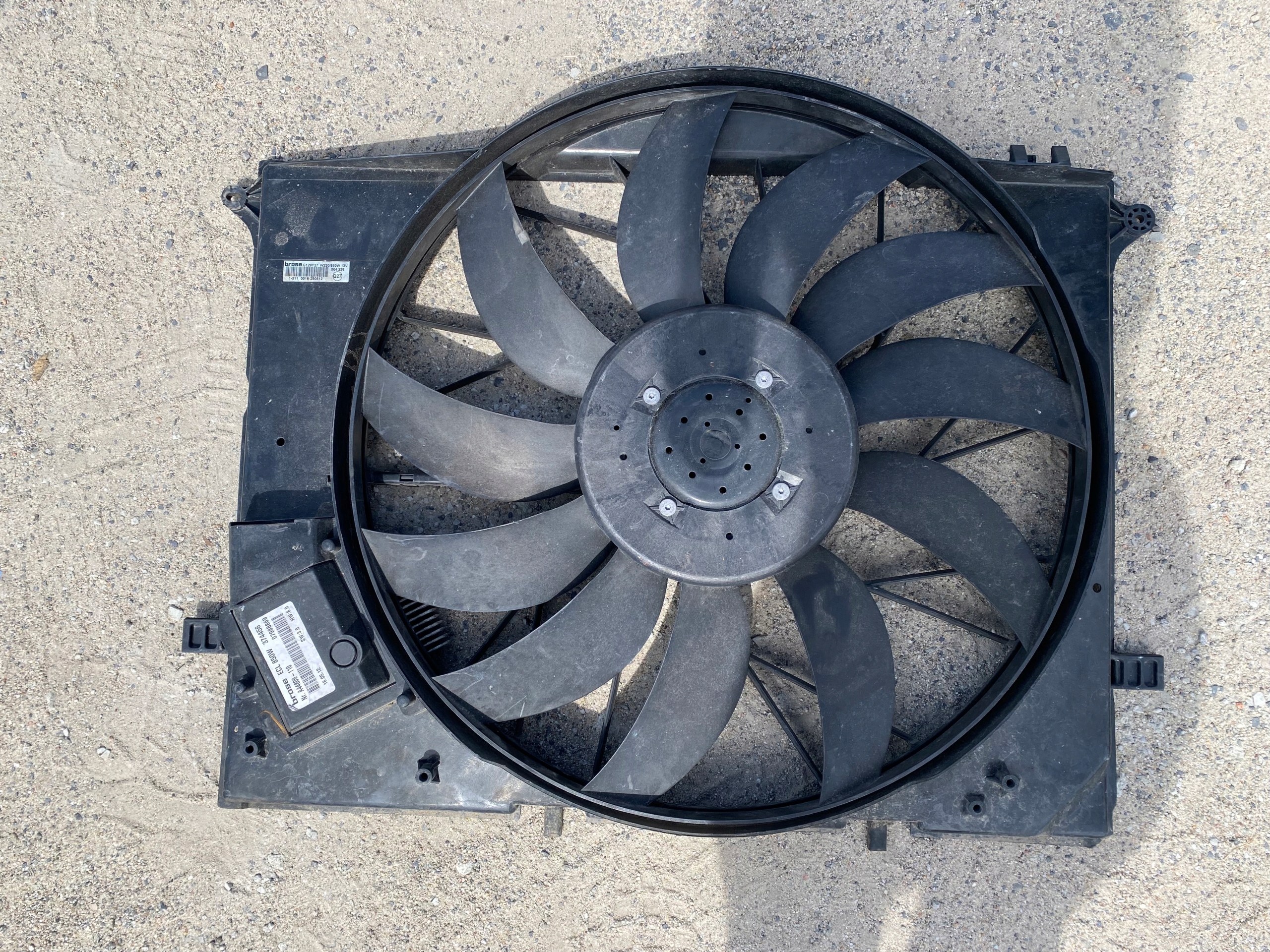 MERCEDES ОСНОВНИЙ 164 ВЕНТИЛЯТОР РАДІАТОРА КОРПУС50w 44809-110