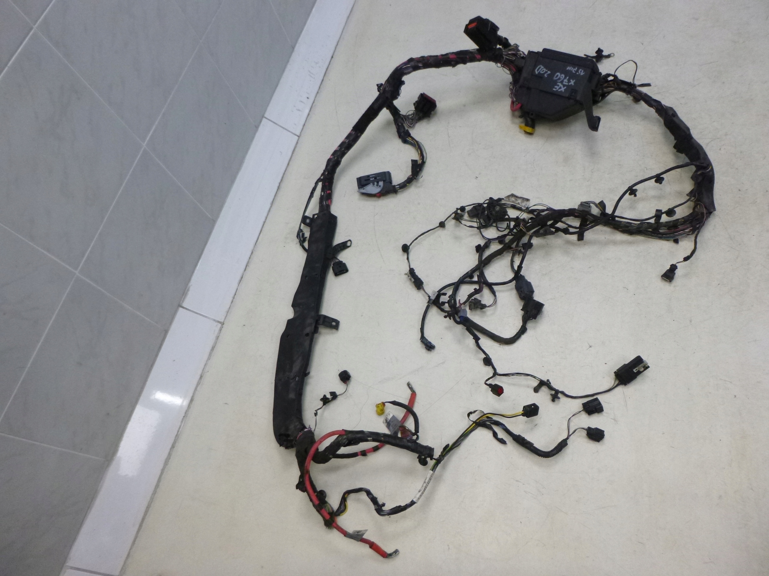 JAGUAR XE X760 2.0 D bundle wiring electrical