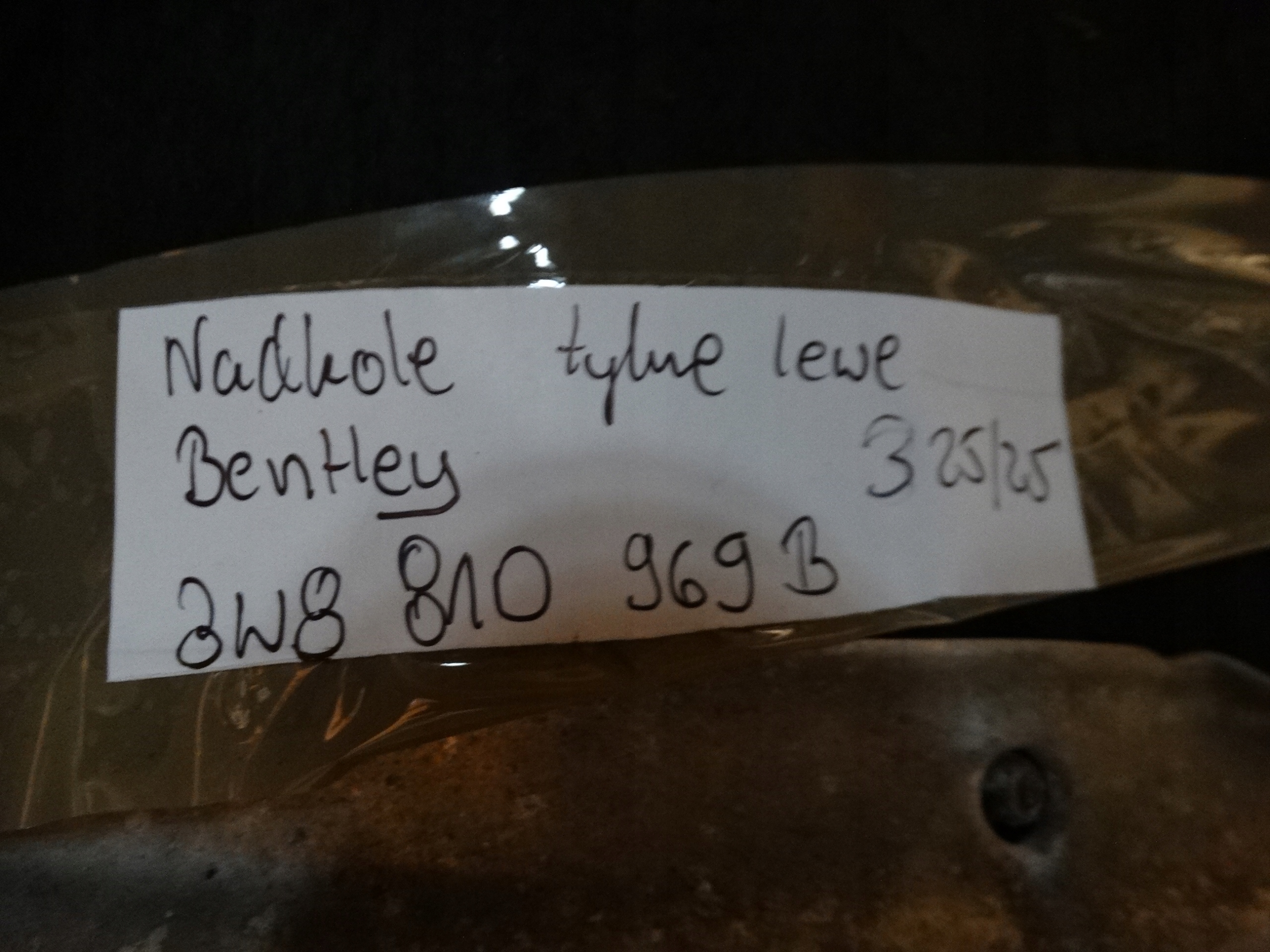 IDEALNE mudguard rear. left BENTLEY GT 1