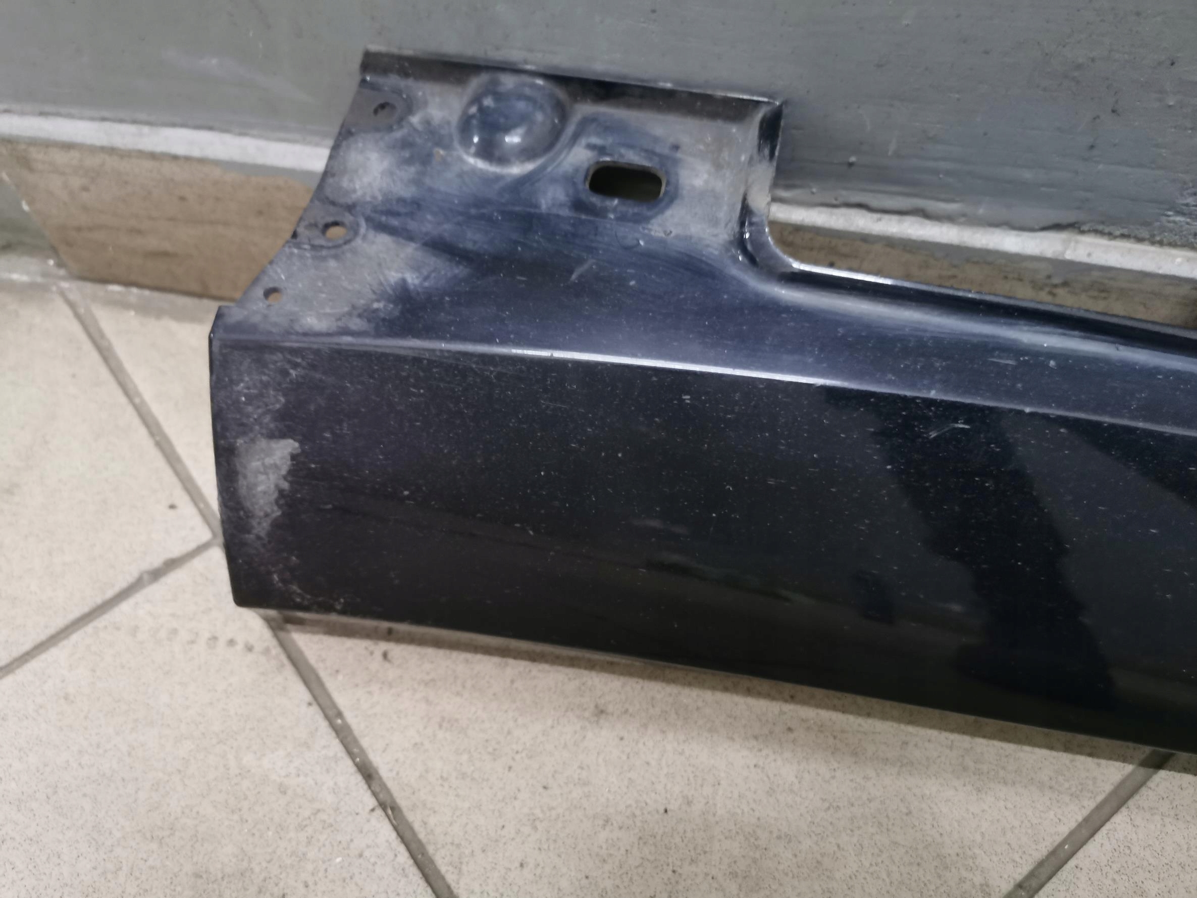 moulding threshold left MERCEDES E-KLASA W212 197