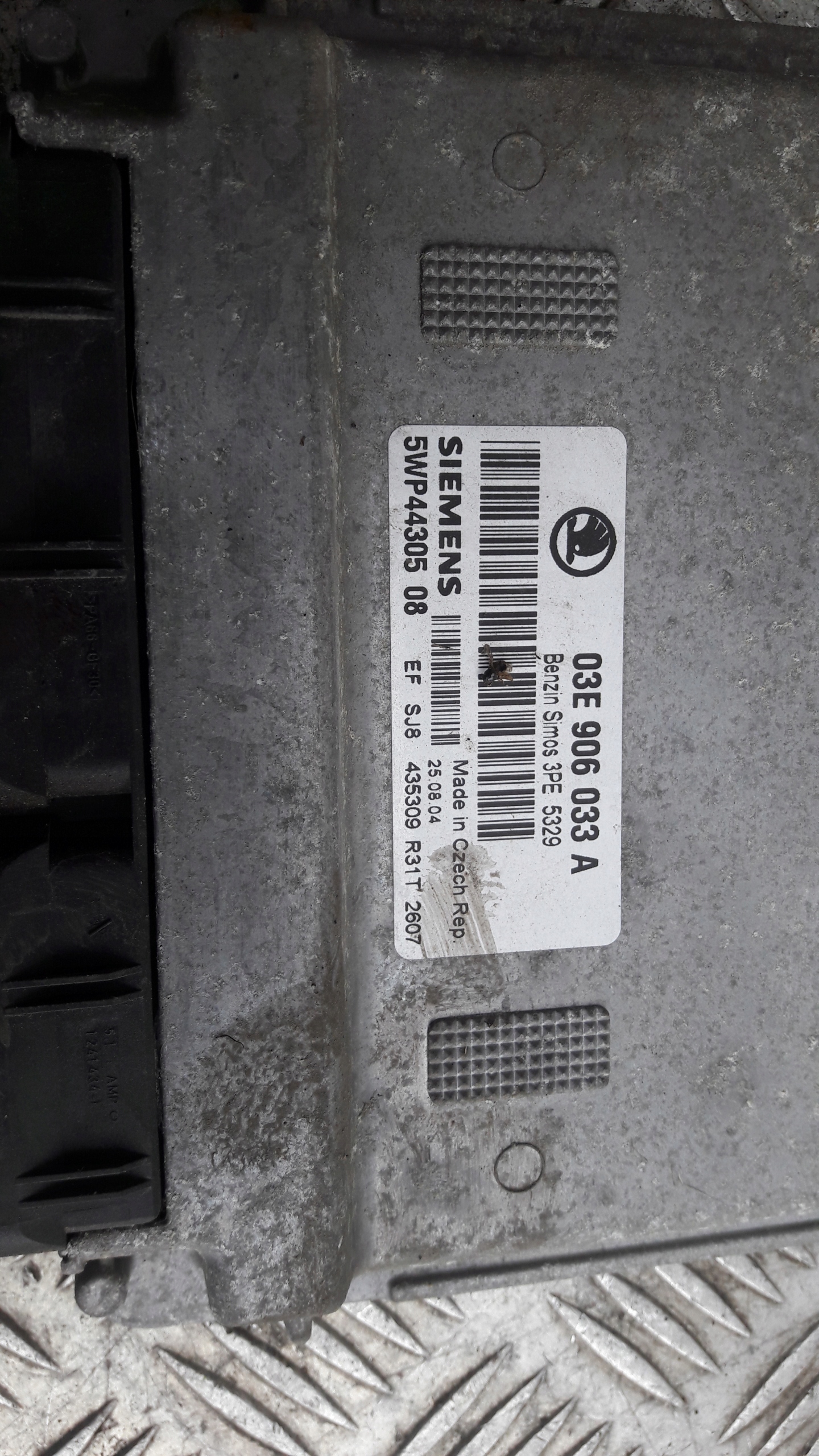SKODA FABIA e 1.2 computer Motore 03E906033A