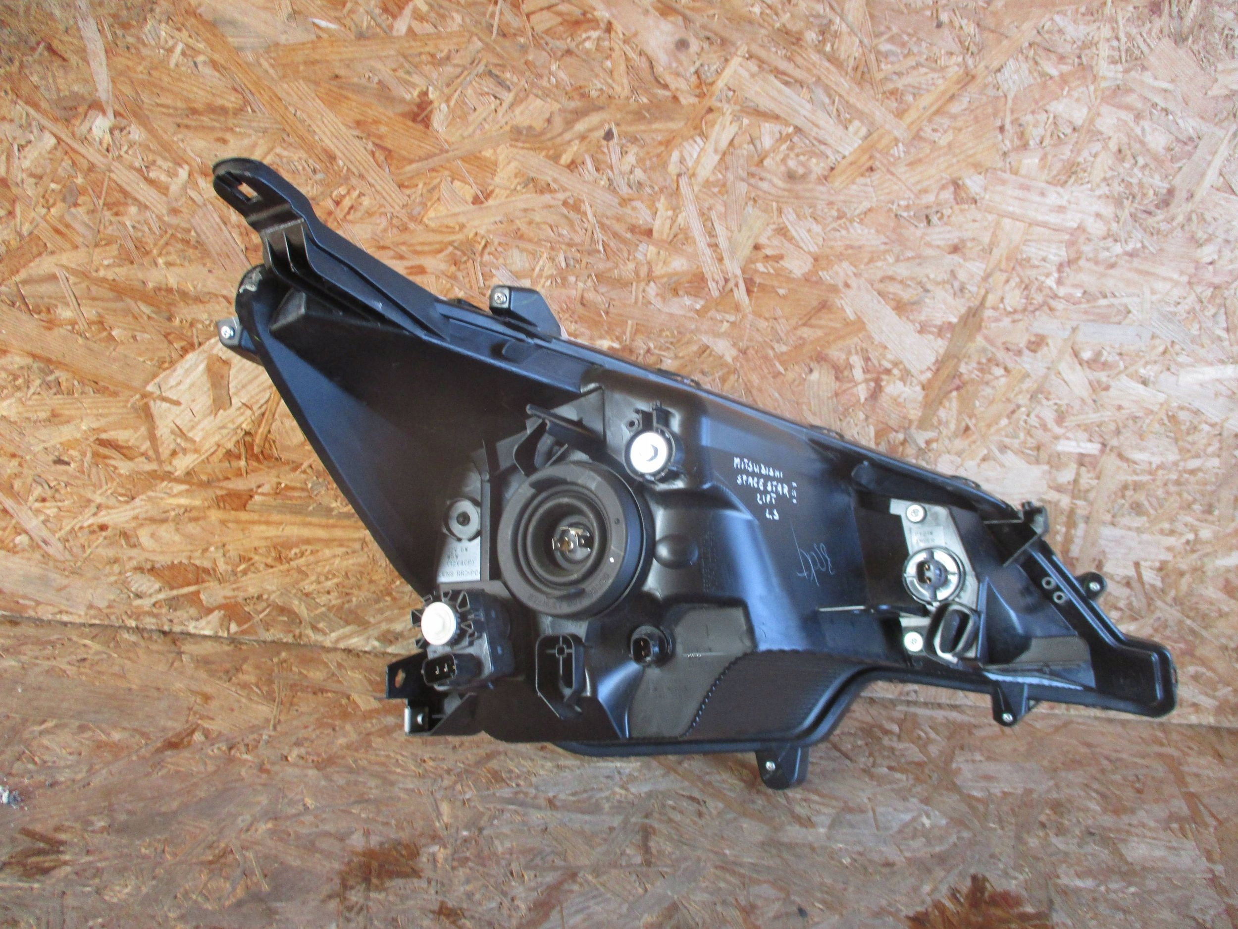 light front front left MITSUBISHI SPACE STAR II LIFT 20